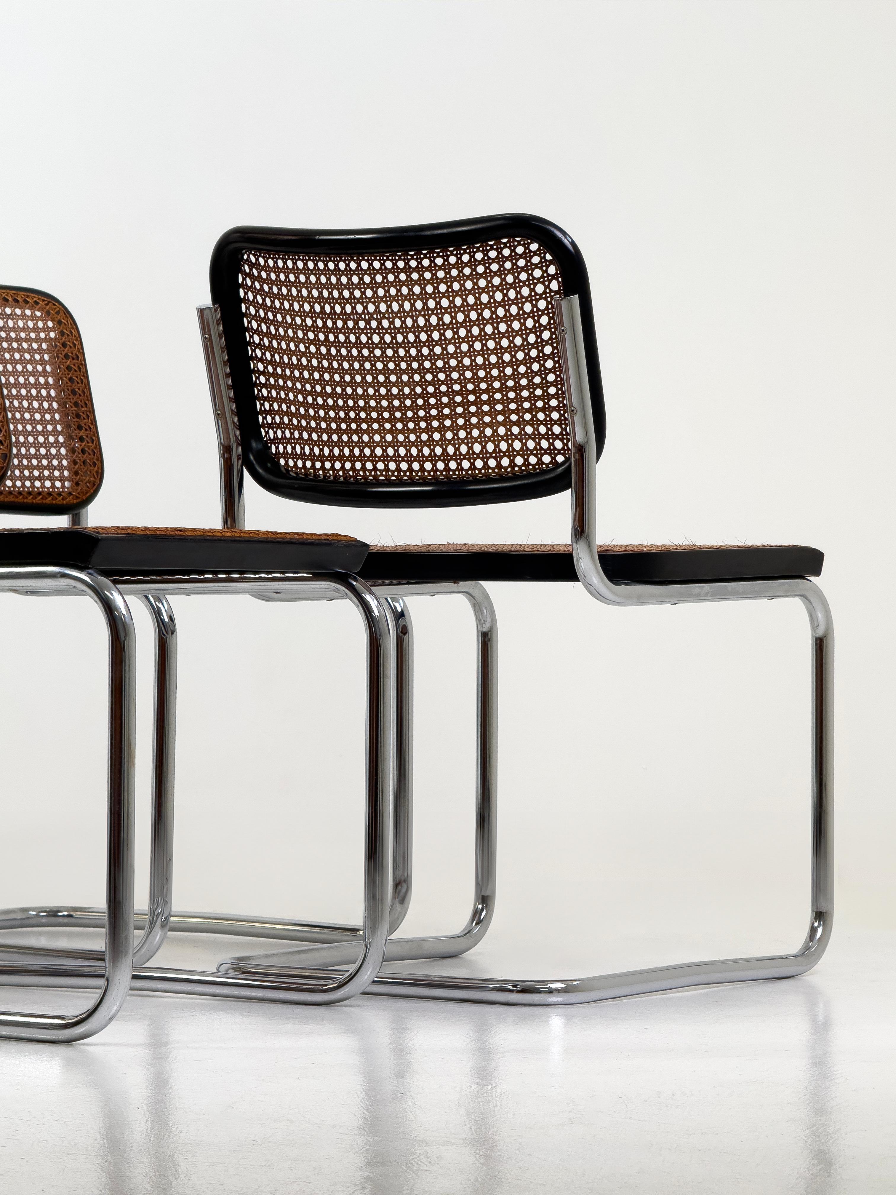 Set of 4 original B32 Cesca chairs by Marcel Breuer for Gavina, Italy, 1960s im Angebot 11