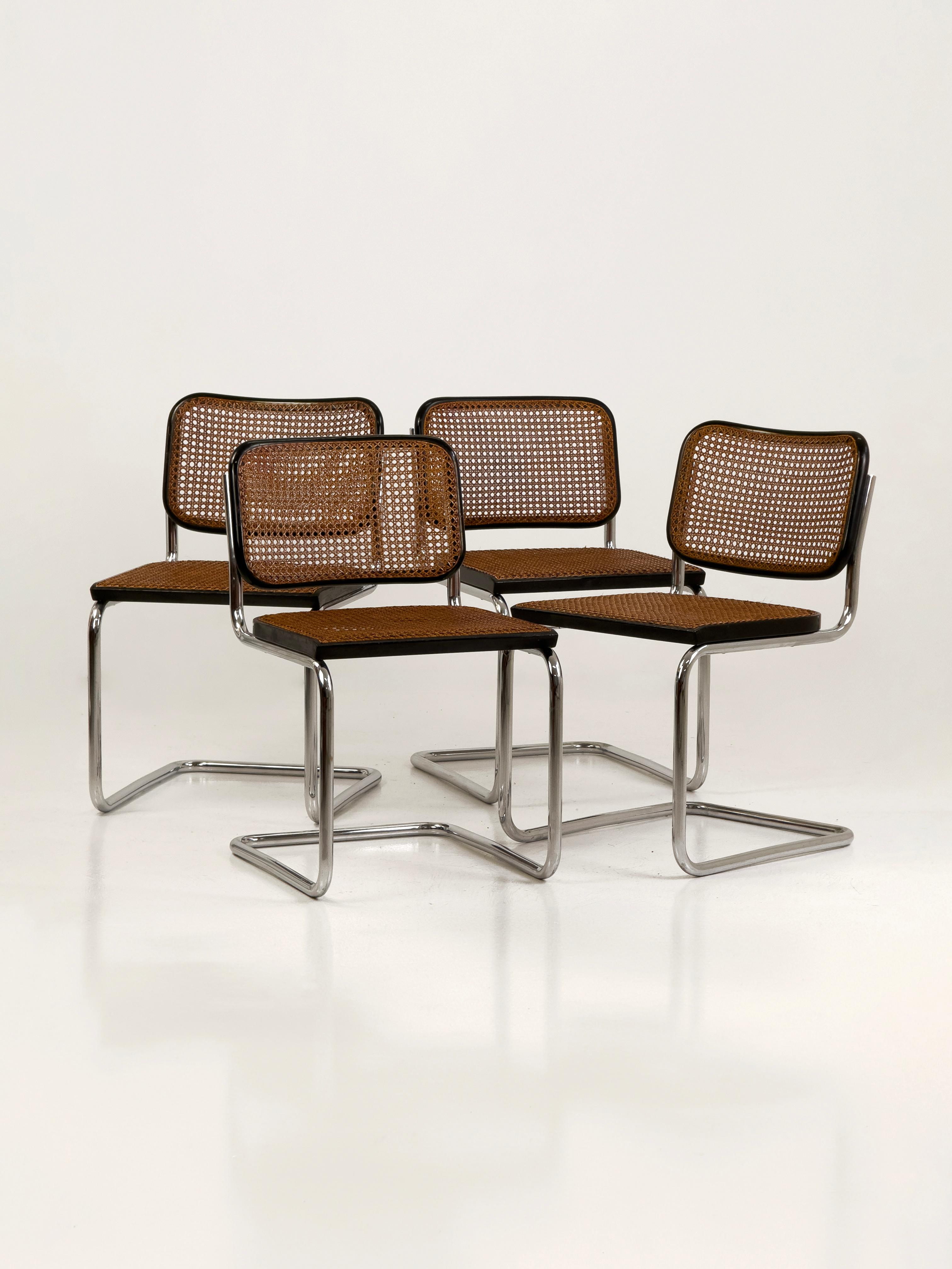 Set of 4 original B32 Cesca chairs by Marcel Breuer for Gavina, Italy, 1960s (Mitte des 20. Jahrhunderts) im Angebot