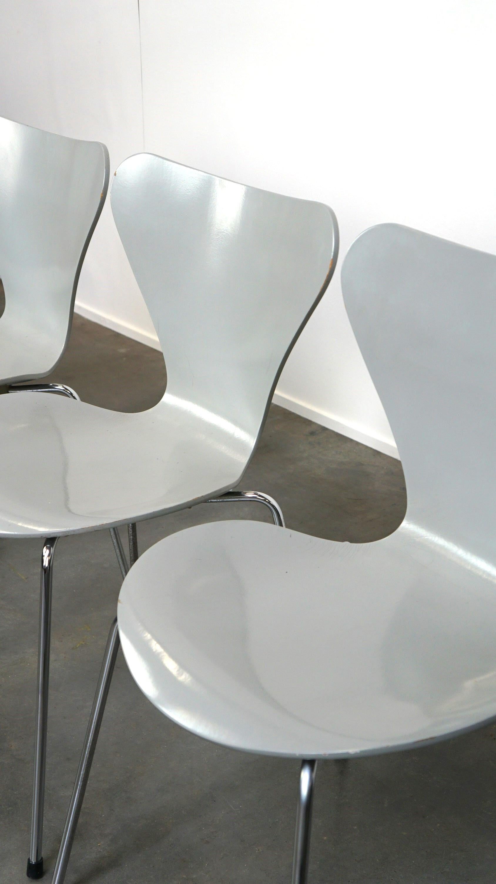 Ensemble de 4 chaises papillon Fritz Hansen grises originales de 1984, design danois en vente 6