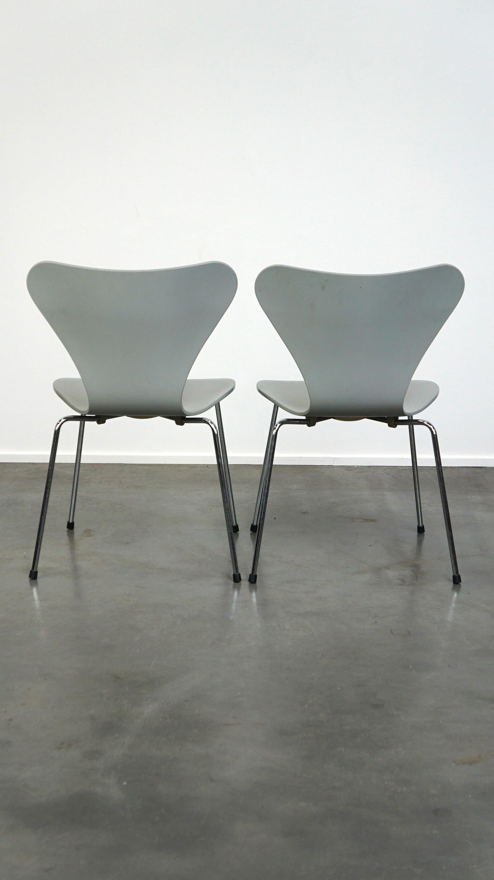 20ième siècle Ensemble de 4 chaises papillon Fritz Hansen grises originales de 1984, design danois en vente