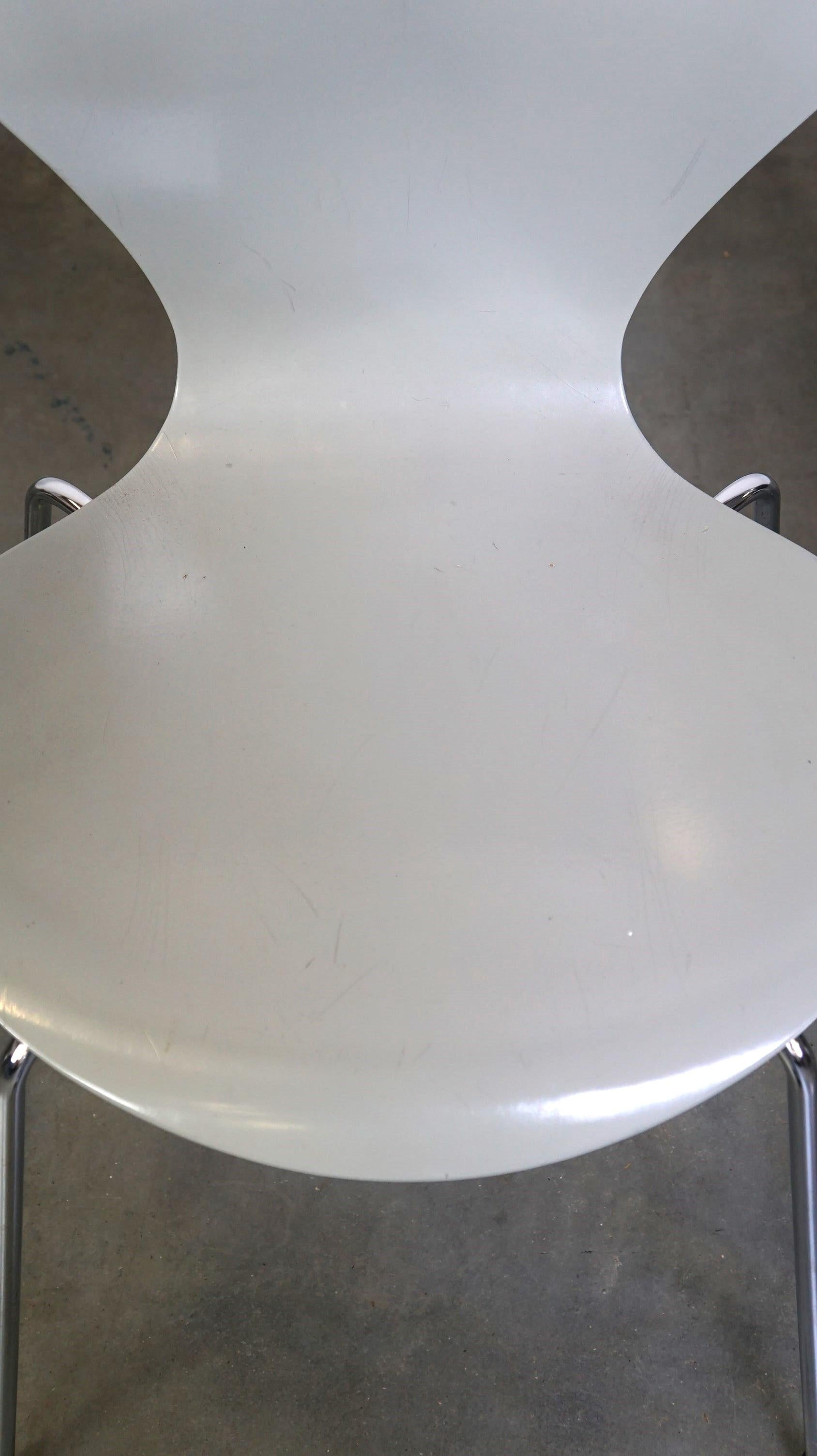 Ensemble de 4 chaises papillon Fritz Hansen grises originales de 1984, design danois en vente 3