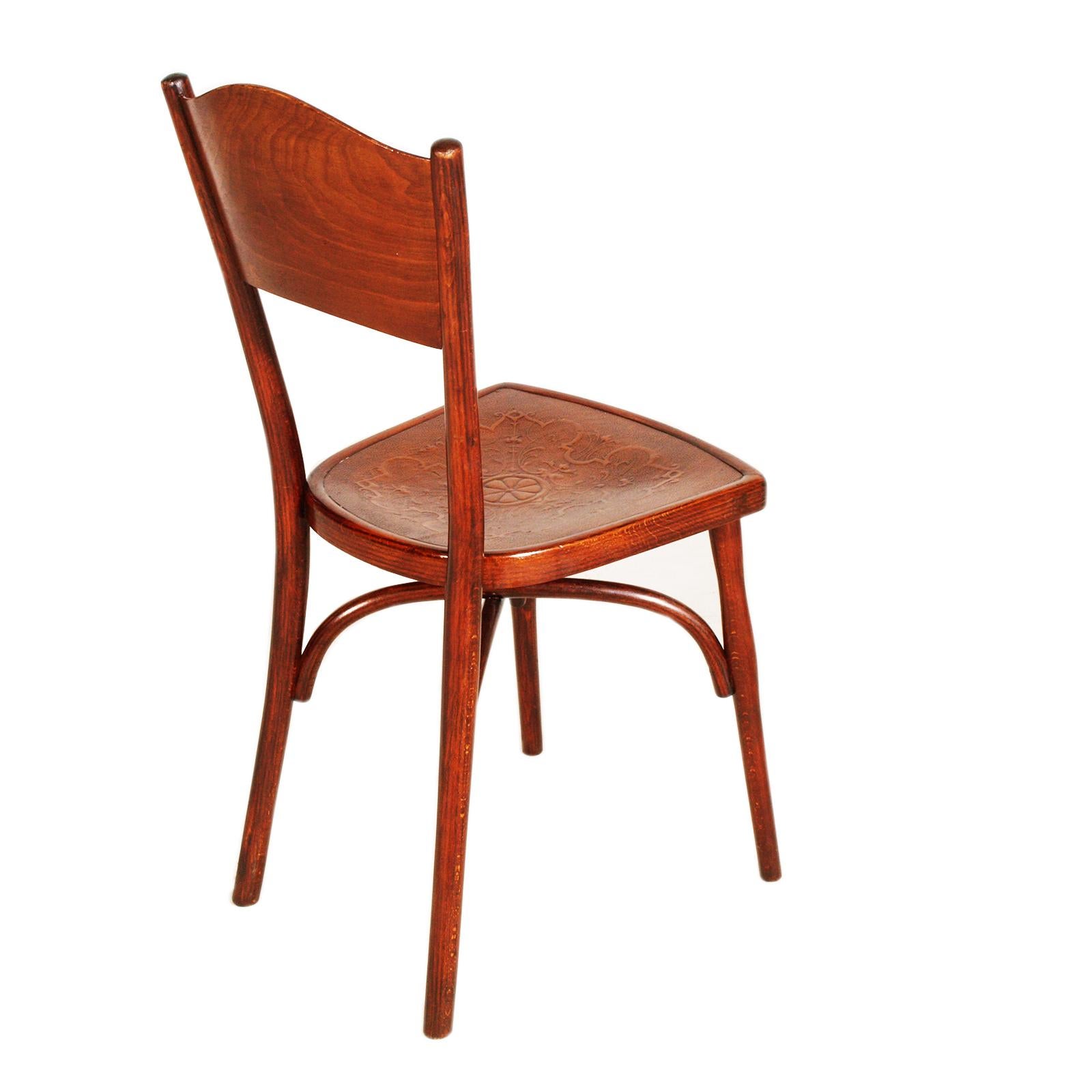 Faggio Set of 4 Original Thonet Chairs, Austria, Late 19th – Early 20th Century in vendita