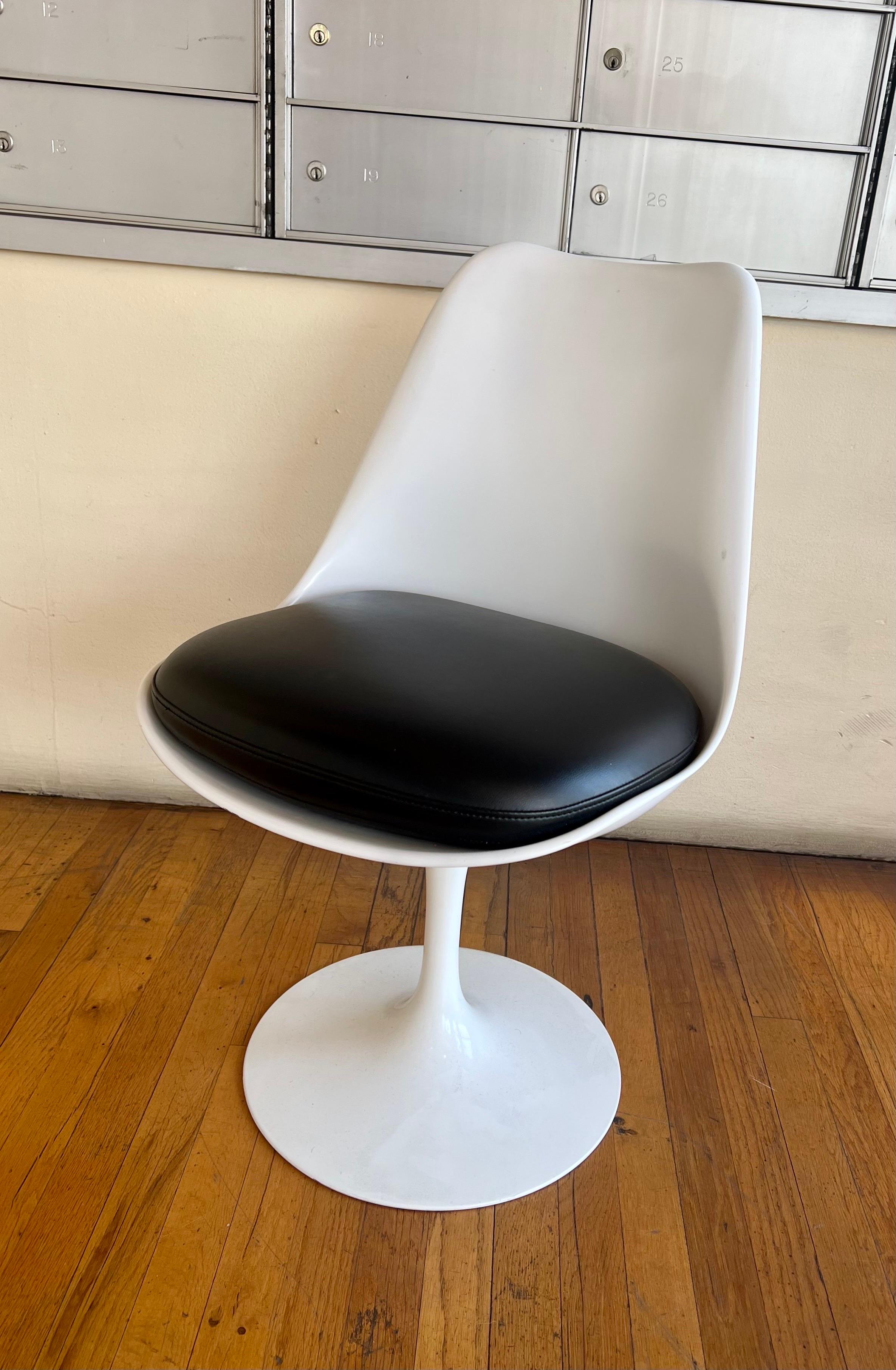 chaise tulipe knoll vintage