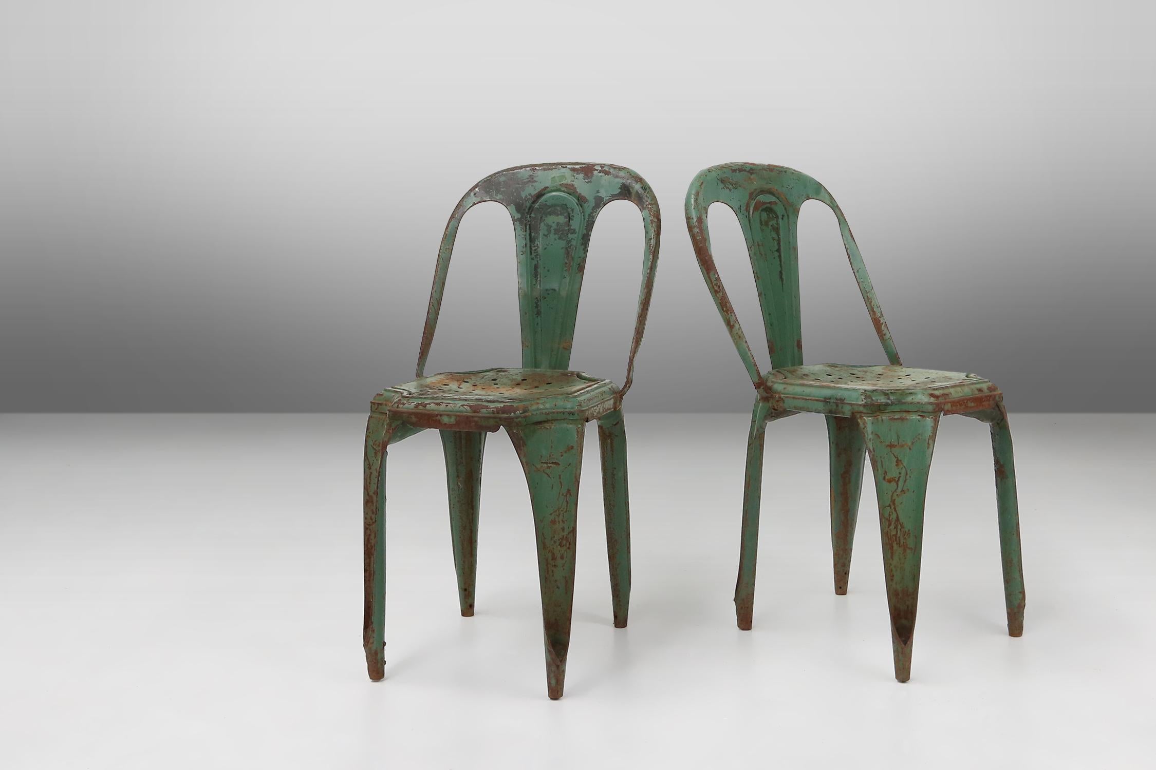 Metal Set of 4 original vintage Tolix model A chairs, France 1950s For Sale