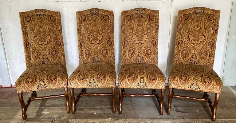 Set of four French dining side chairs. The chairs are made in the Louis XIII Os de Mouton style. Beautifully crafted with a modern flare to classic French design.
Louis XIV style.