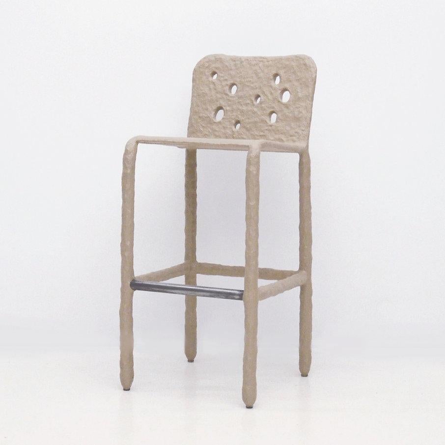 Organique Ensemble de 4 chaises contemporaines d'extérieur sculptées beige par Faina en vente
