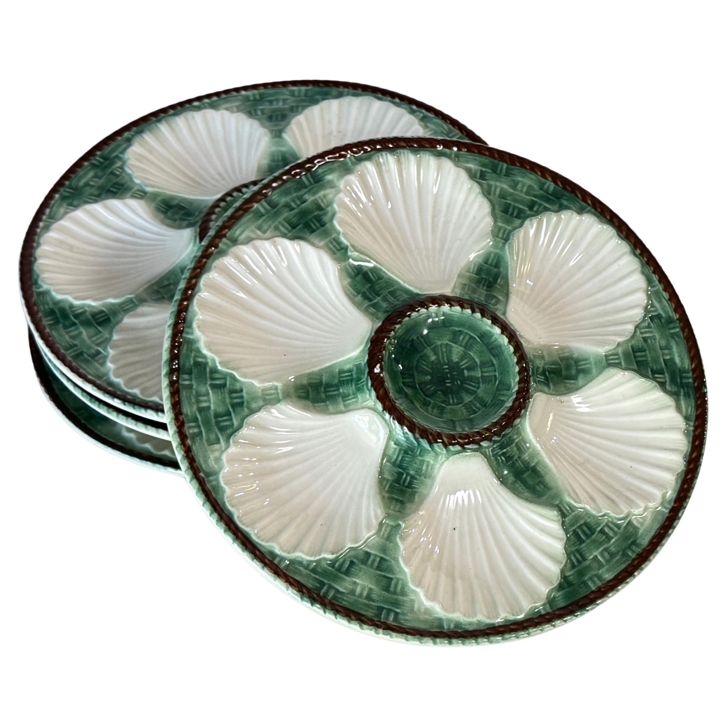 Set of 4 Oyster Plates – Majolica, 19th Century – Green, White & Brown Glaze For Sale