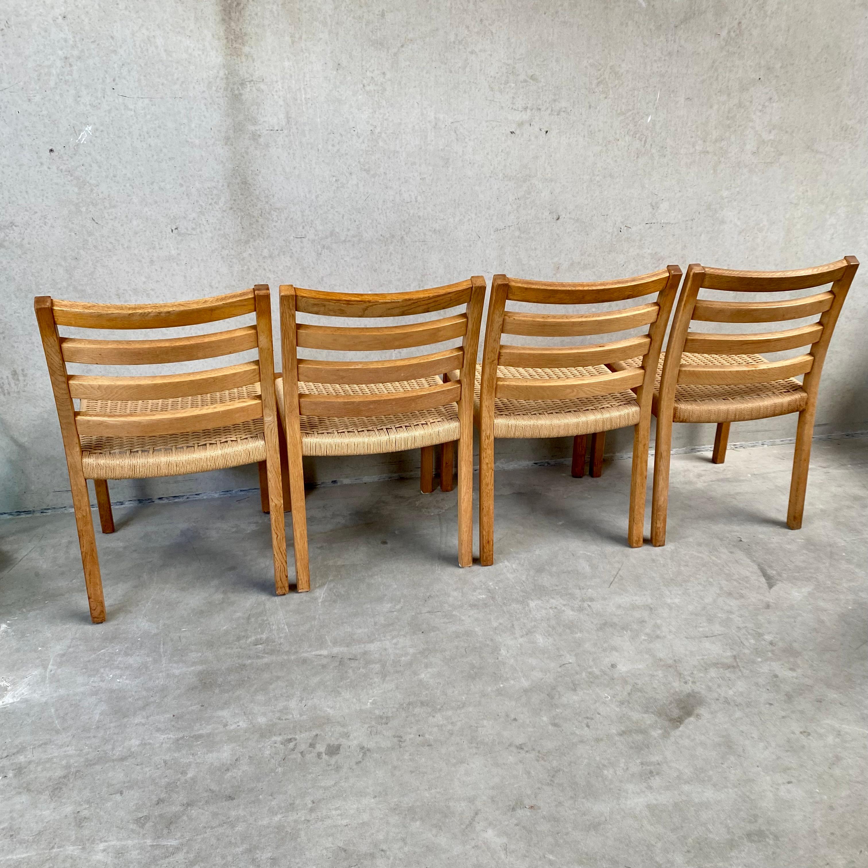 Late 20th Century 4 x J.L. Møllers Møbelfabrik Papercord Dining Chairs Denmark 1970 For Sale