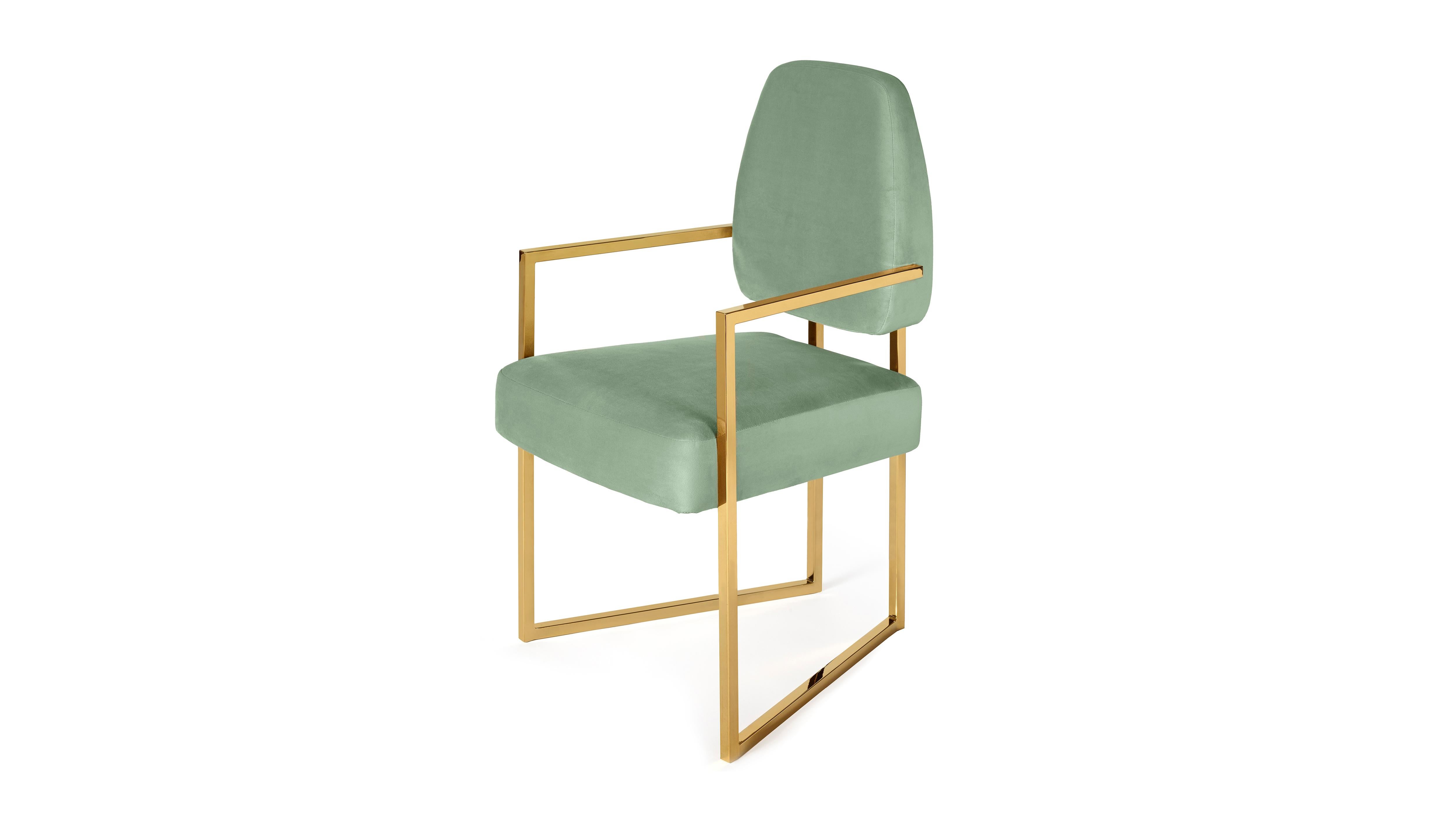 Set of 4 Perspective Dining Chair by InsidherLand
Dimensions: D 58 x W 52 x H 96 cm.
Materials: stainless steel finished with golden bath, fabric InsidherLand Cotton Velvet Ref. 7046
10 kg.
Available in different fabrics.

Our perception of space is