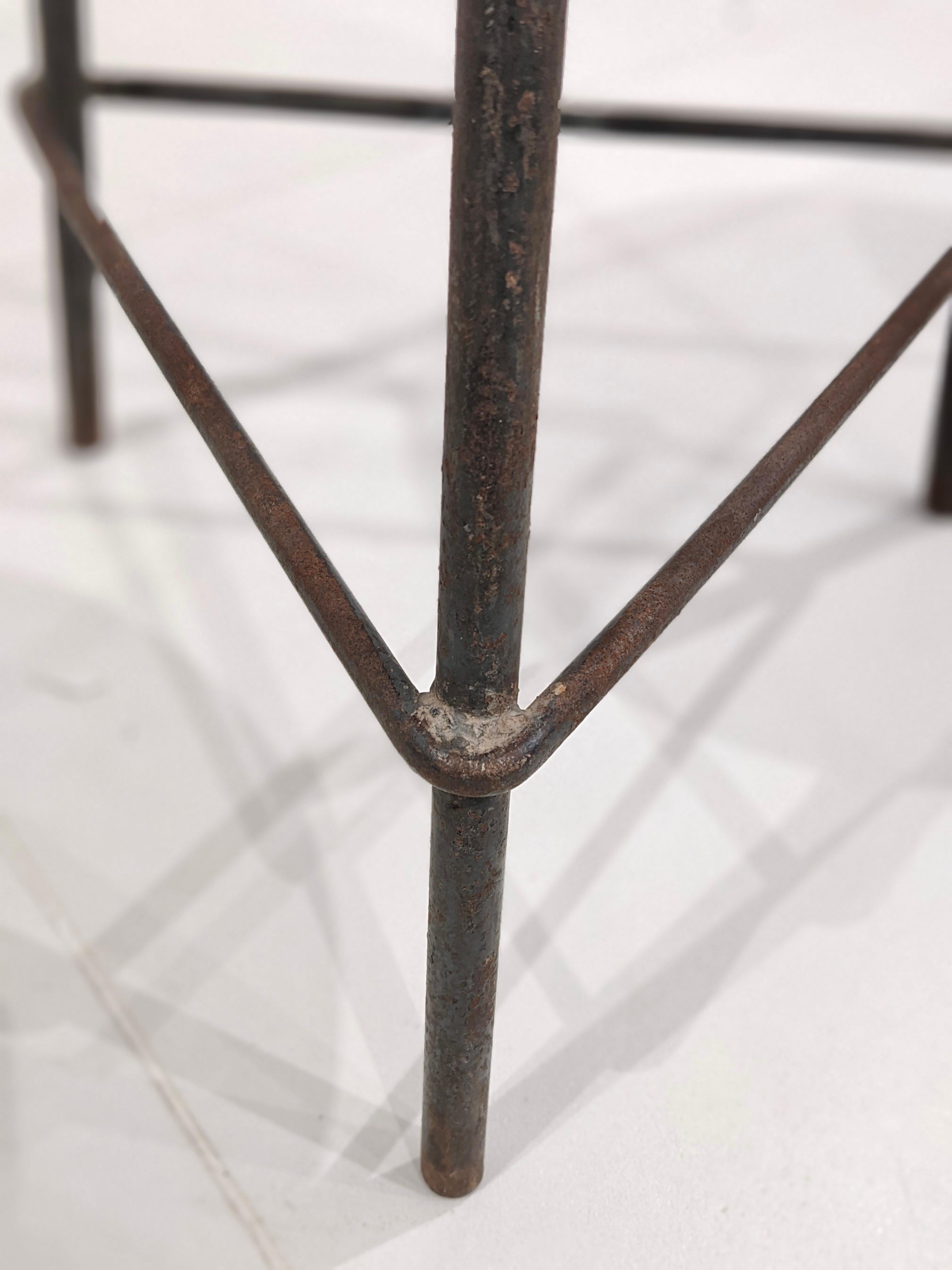 Set of 4 Pierre Jeanneret Metal Stools 5