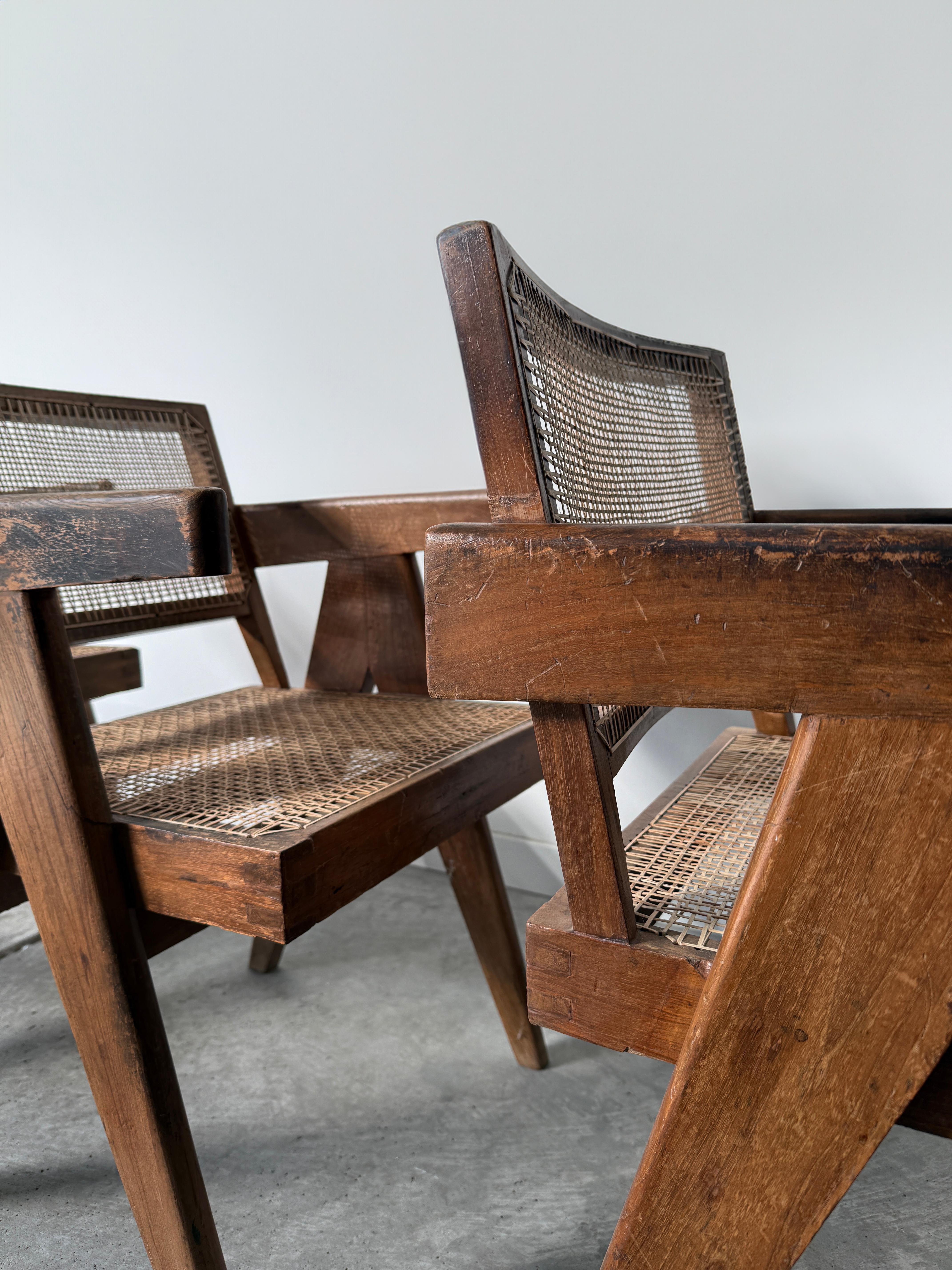 Ensemble de 4 chaises de bureau Pierre Jeanneret PJ-SI-28-B Bon état - En vente à San Francisco, CA
