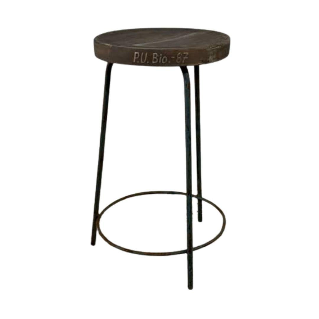 Set of 4 Pierre Jeanneret Teak and Iron Stools PJ-SI-57-A, Chandigarh, 1952 For Sale 1