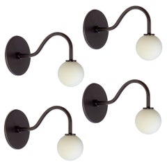 Ensemble de 4 appliques murales Pin Up de Research.Lighting, noires, en verre de 3 pouces, MTO