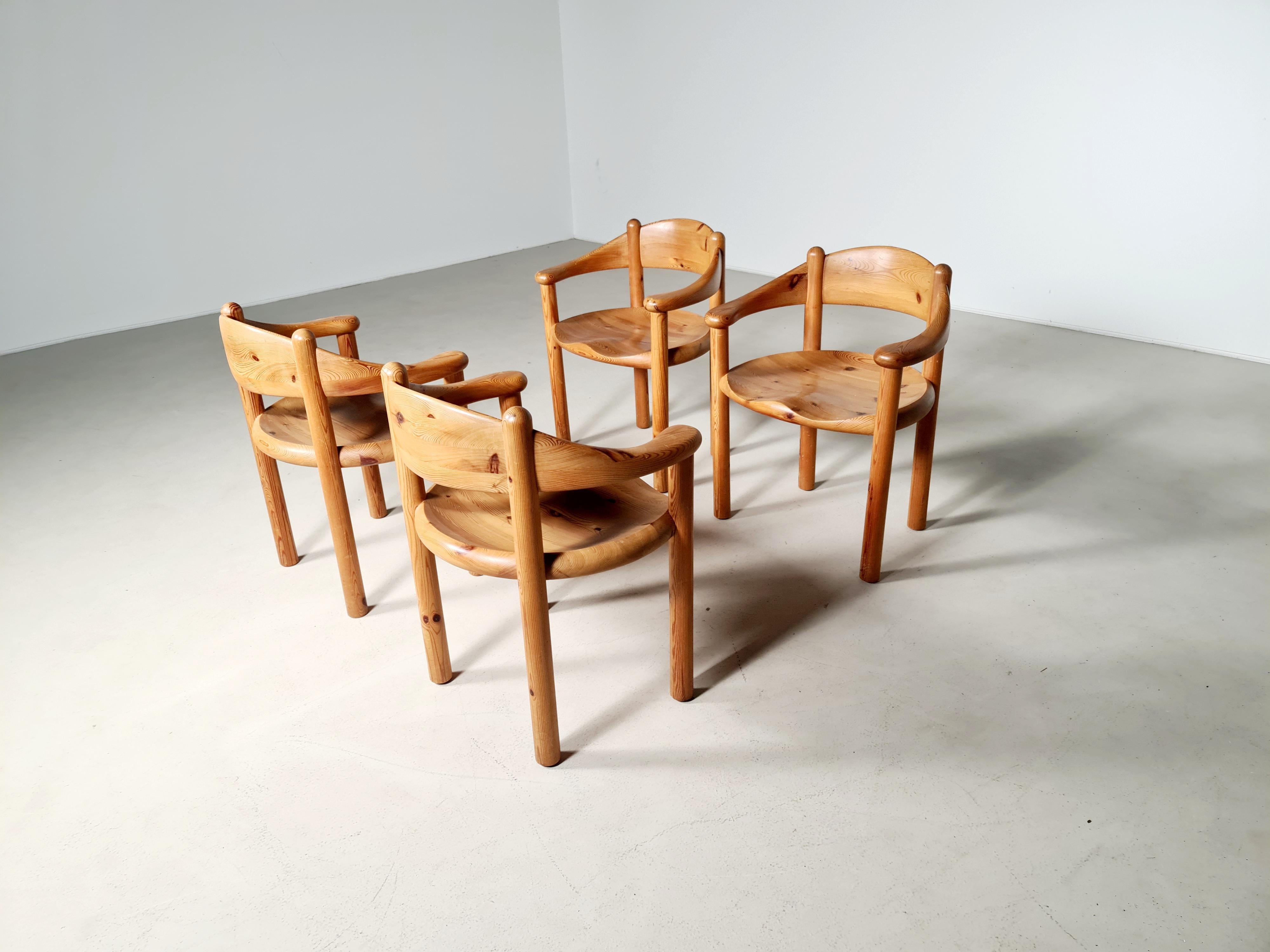 Mid-Century Modern Set of 4 Pine Carver chairs by Rainer Daumiller