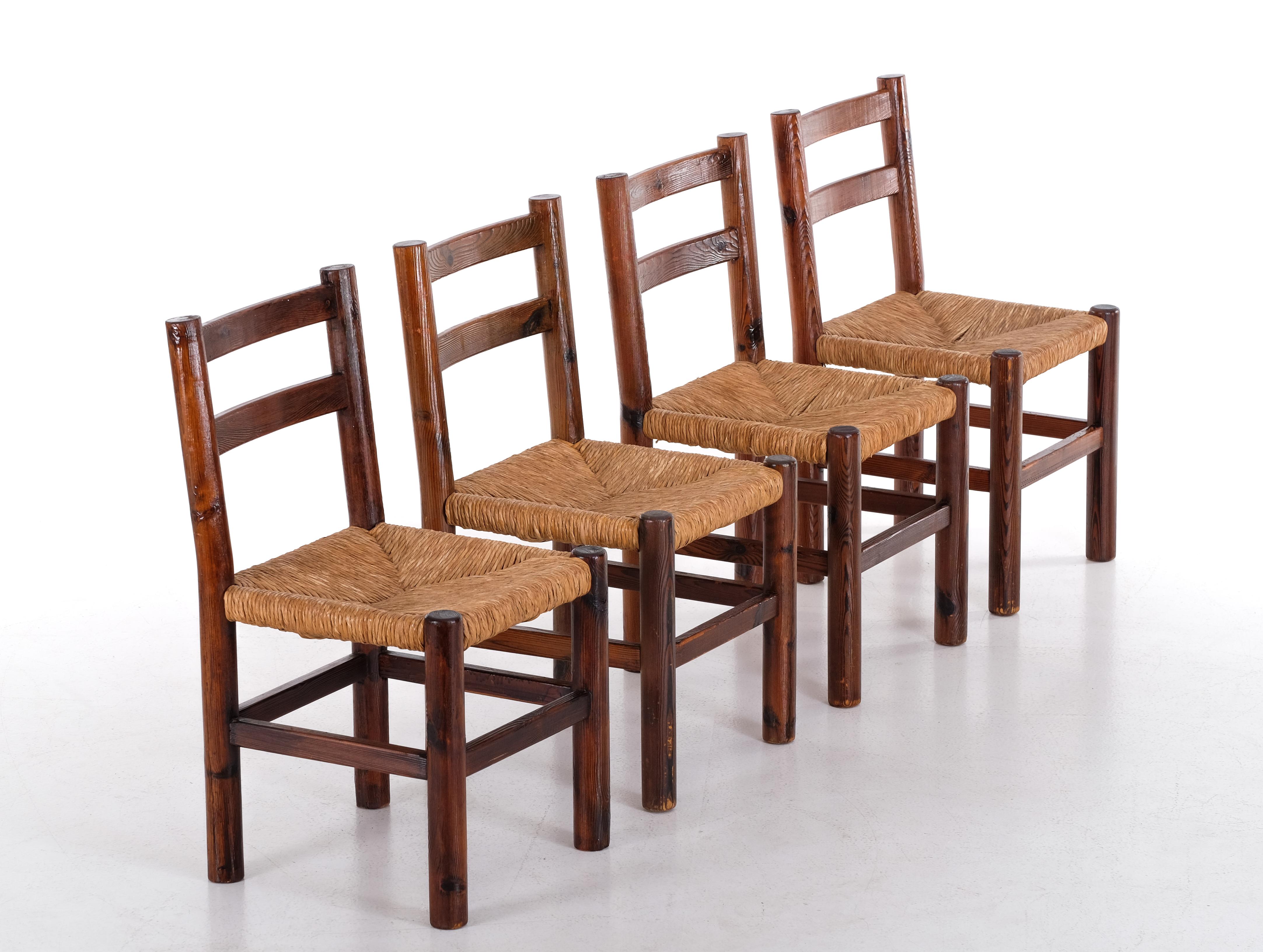 French Set of 4 pine chairs, 1960s For Sale