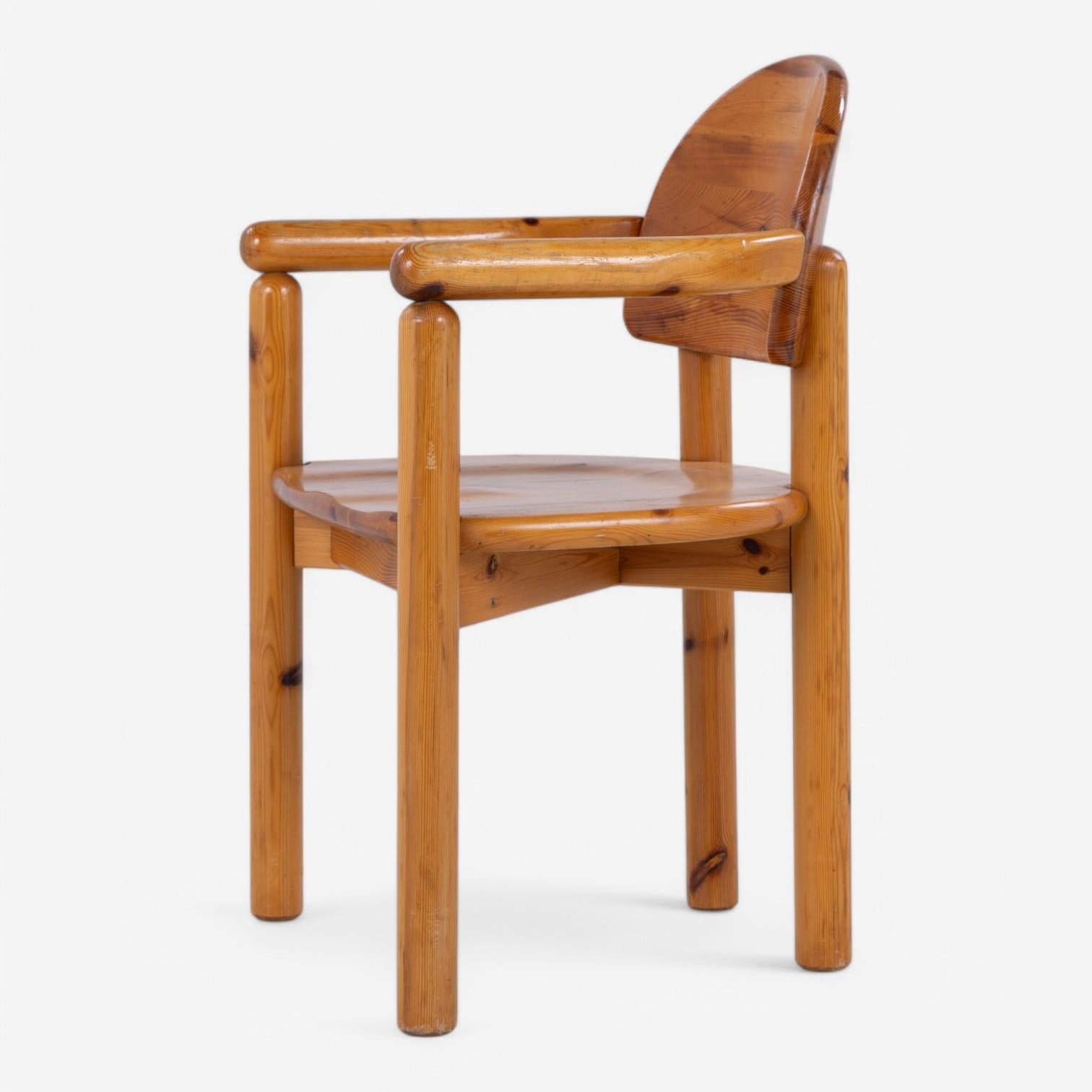 Mid-Century moderno Set di 4 sedie da pranzo in Wood di Rainer Daumiller in vendita