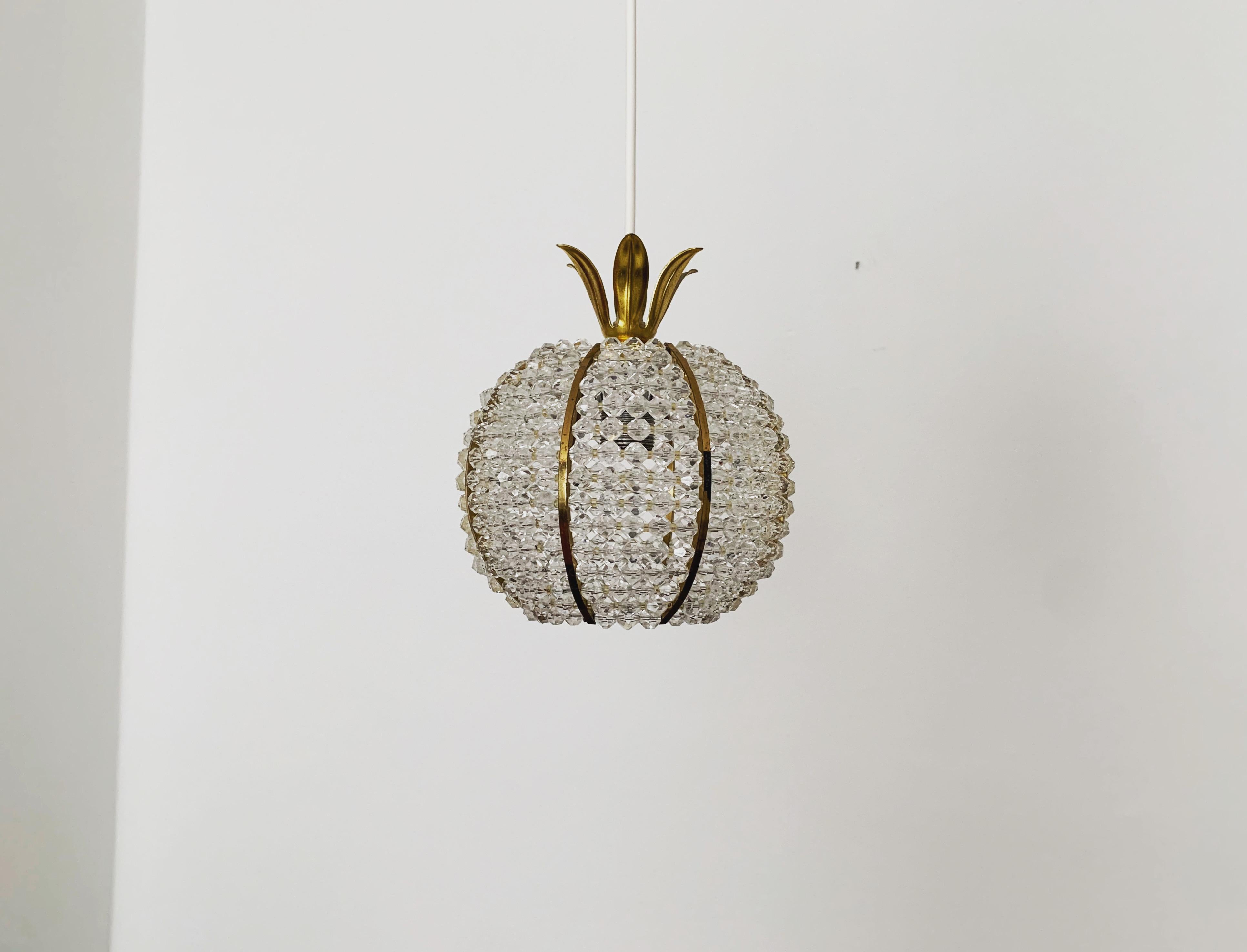 Mid-Century moderno Set di 4 lampade a sospensione a forma di ananas in vendita