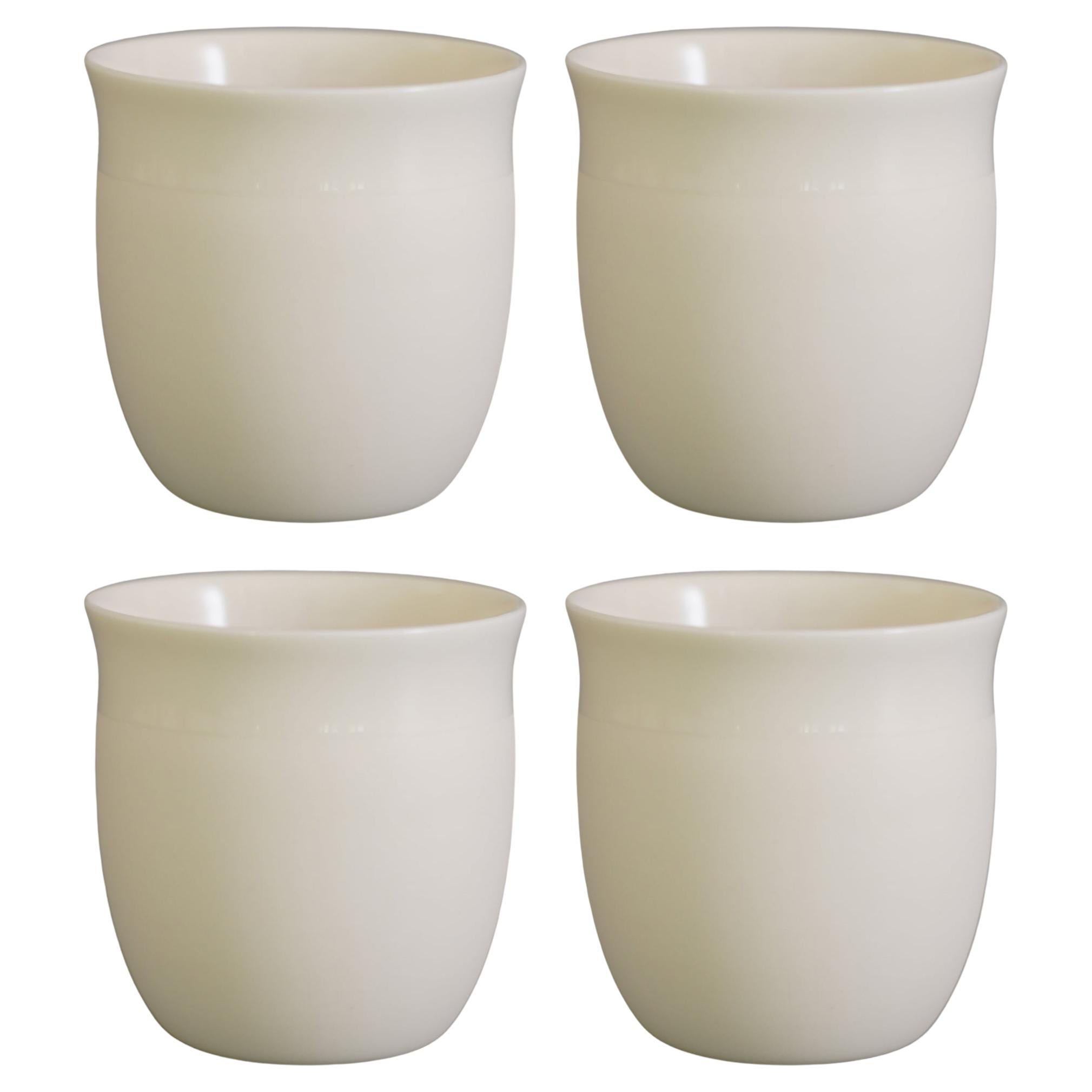 Set of 4 Plain Curve Cup by Studio Cúze For Sale