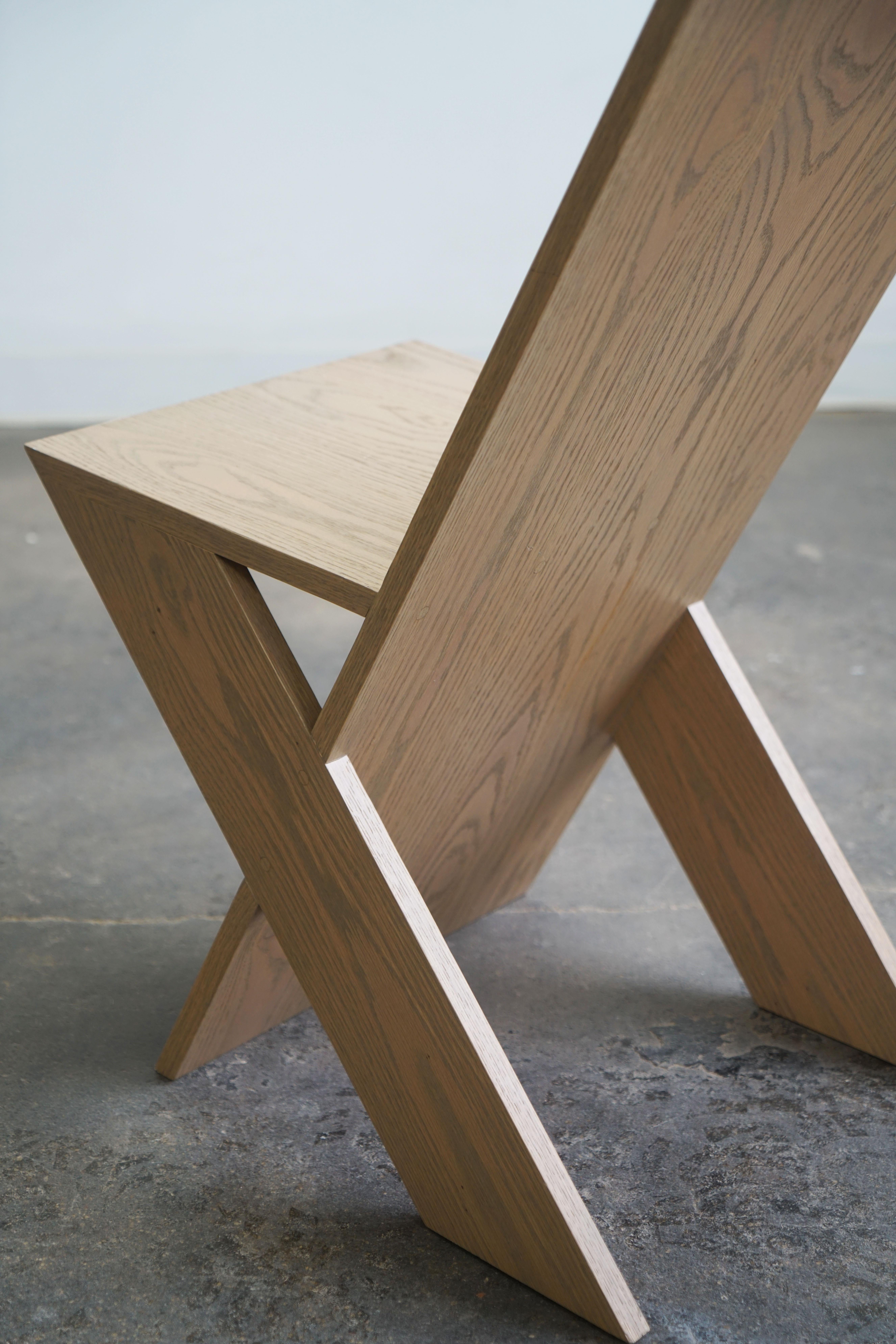 Set di 4 sedie Plank modello P1201 di Michael Boyd's in rovere massiccio in vendita 4
