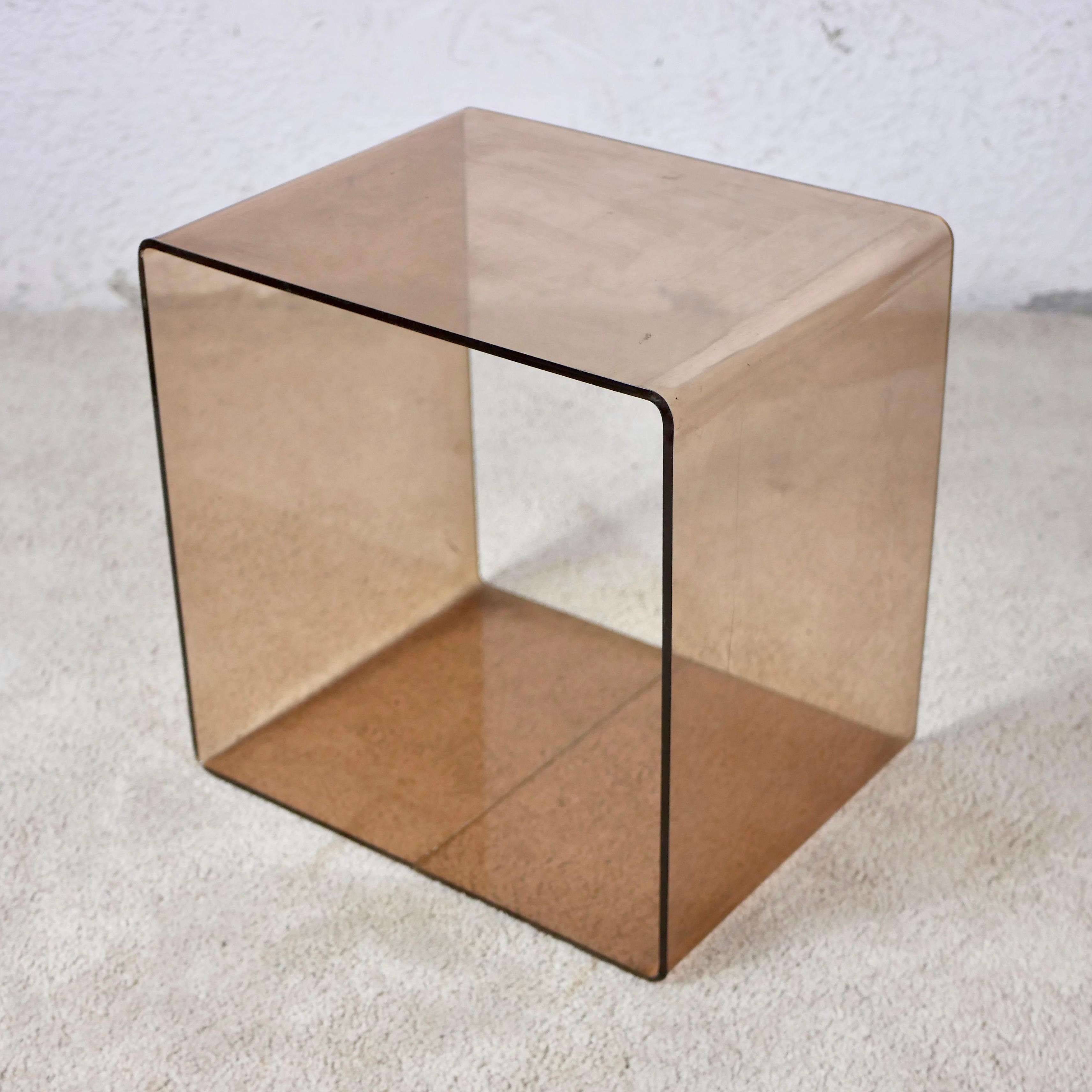 Fin du 20e siècle Ensemble de 4 cubes en plexiglas de Michel Dumas pour Roche Bobois, France, 1970