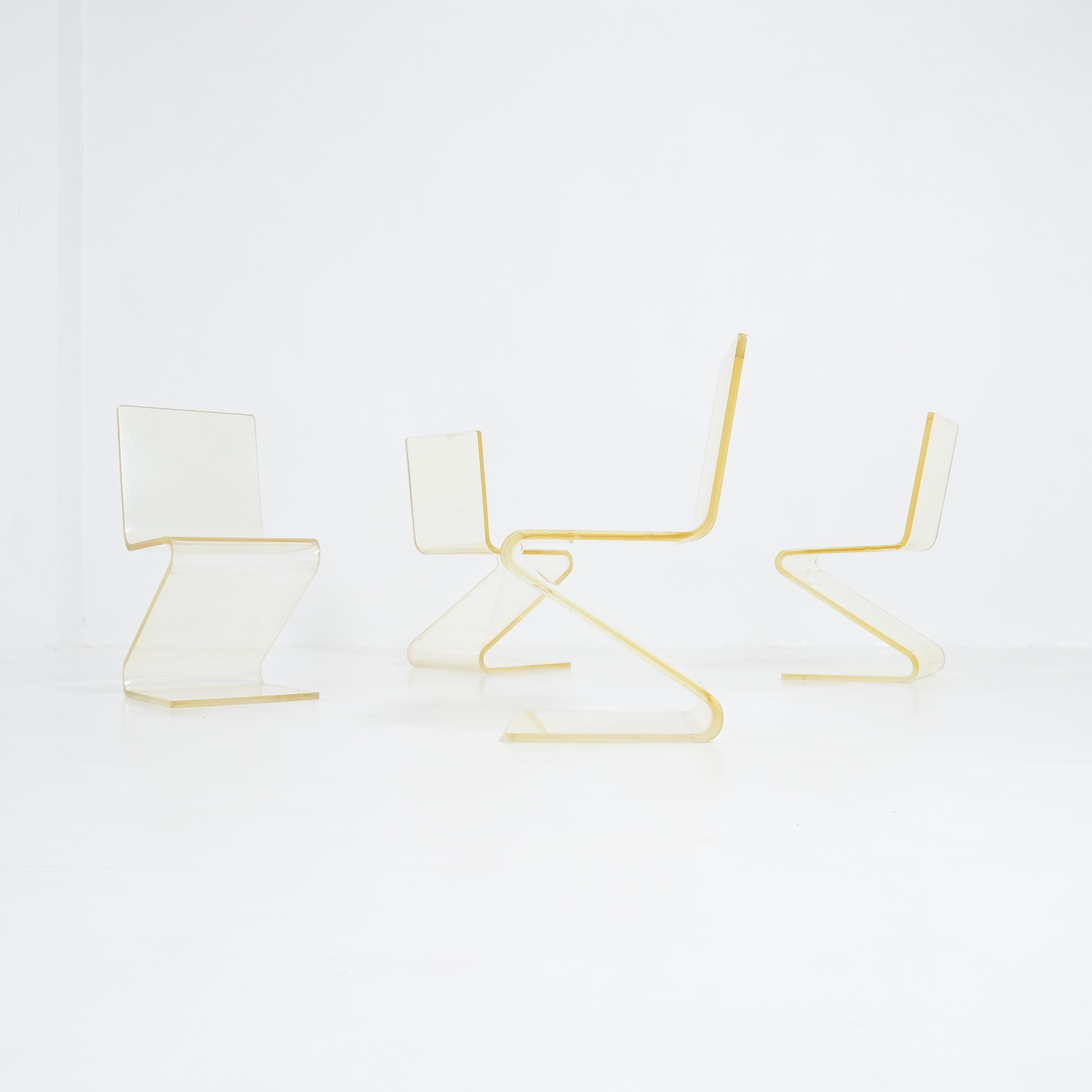 French Set of 4 Plexiglass Zig Zag Chairs For Sale