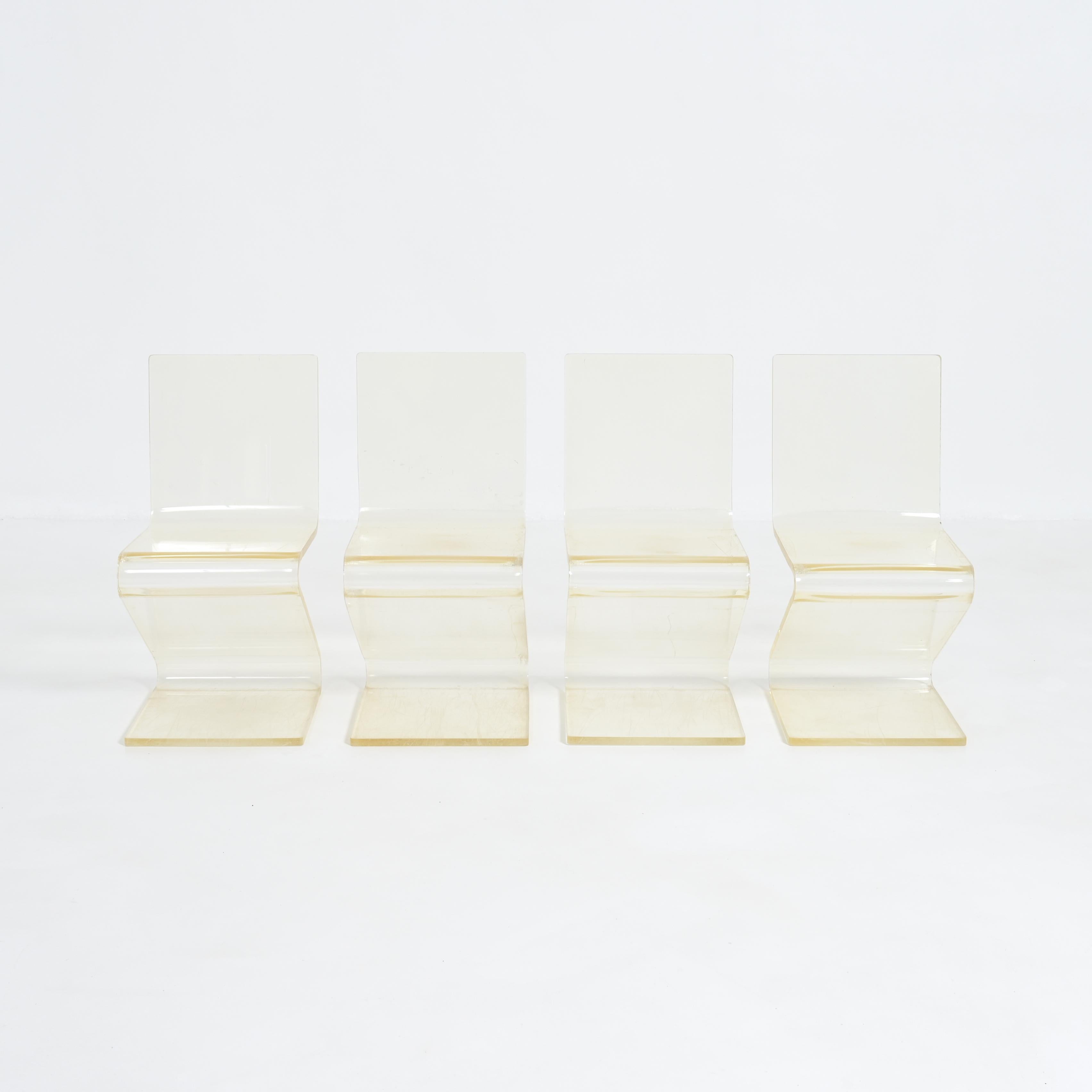 Set of 4 Plexiglass Zig Zag Chairs In Fair Condition In Vlimmeren, BE