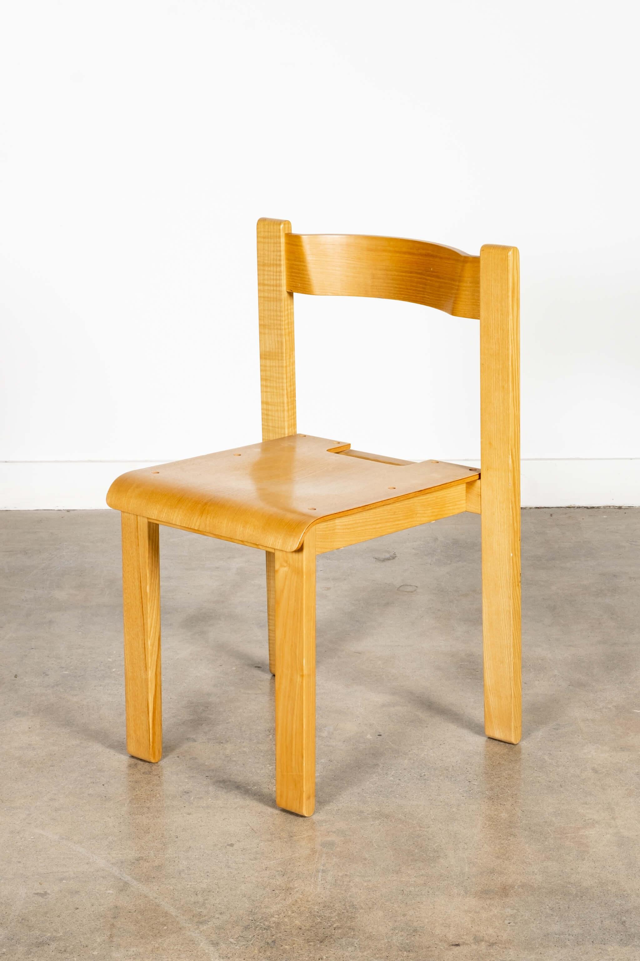 Italian Set of 4 Plywood School Chairs by Vico Magistretti For Sale