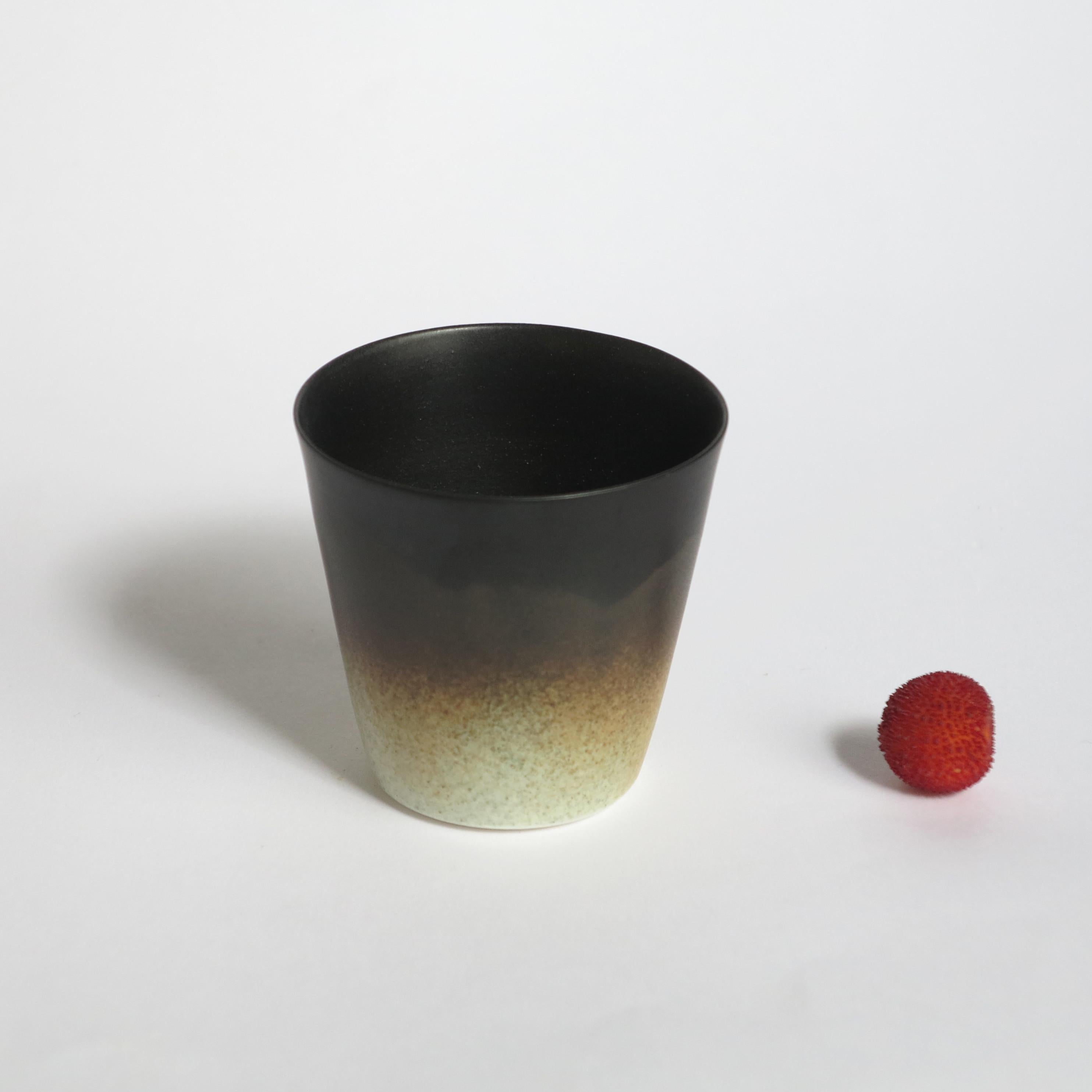Set of 4 Porcelain coffee cups by Cica Gomez
Price for set of 4.
Dimensions: Ø 6.5 x H 6 cm
Materials: Porcelain

Usual objects. My work is first driven by the search for the line. The one that it draw when the object takes shape and place in