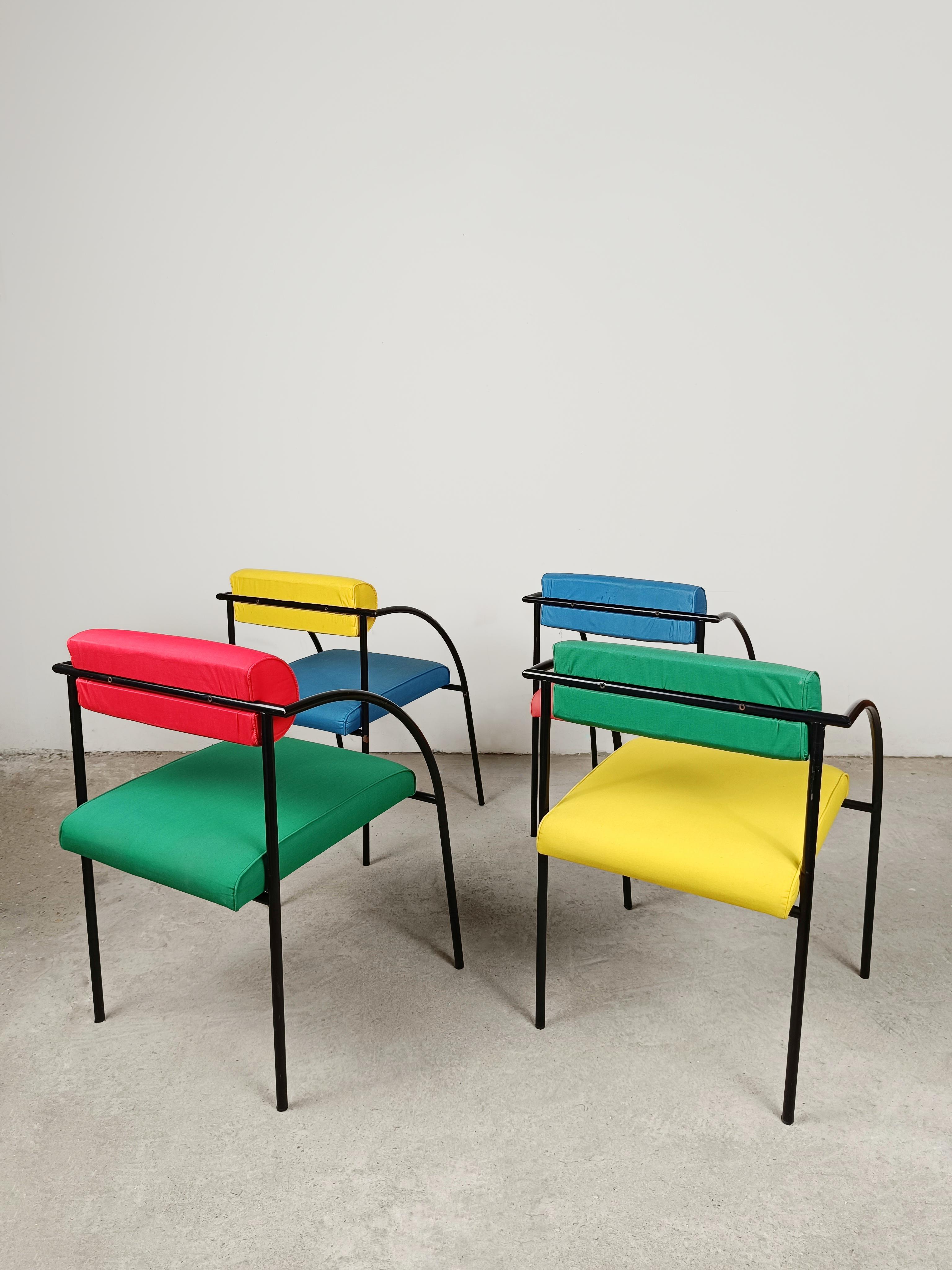 Late 20th Century Set of 4 Post Modern Chairs Model Vienna by Rodney Kinsman for Bieffeplast For Sale
