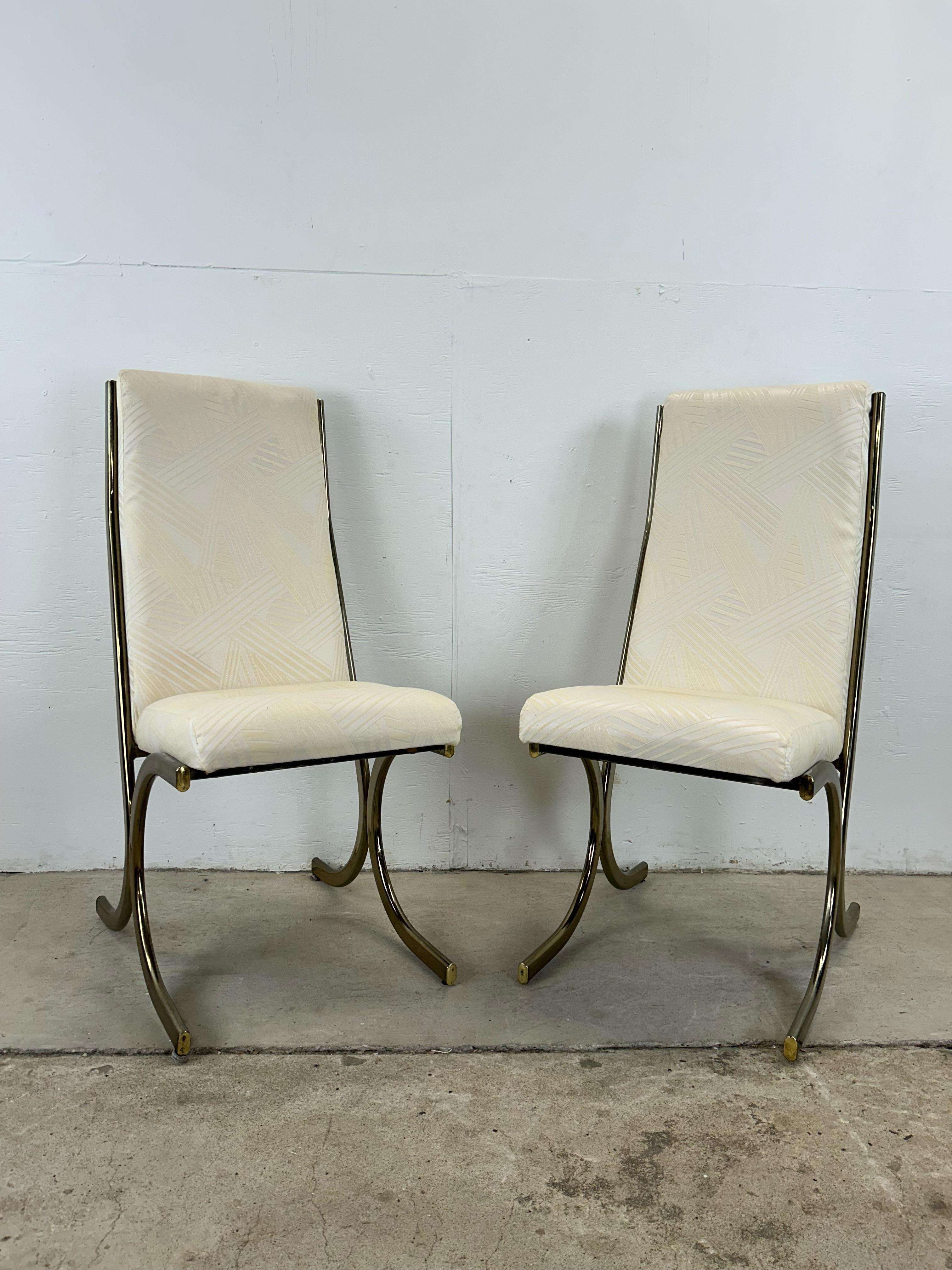 Set di 4 sedie da pranzo postmoderne con base in ottone in vendita 8