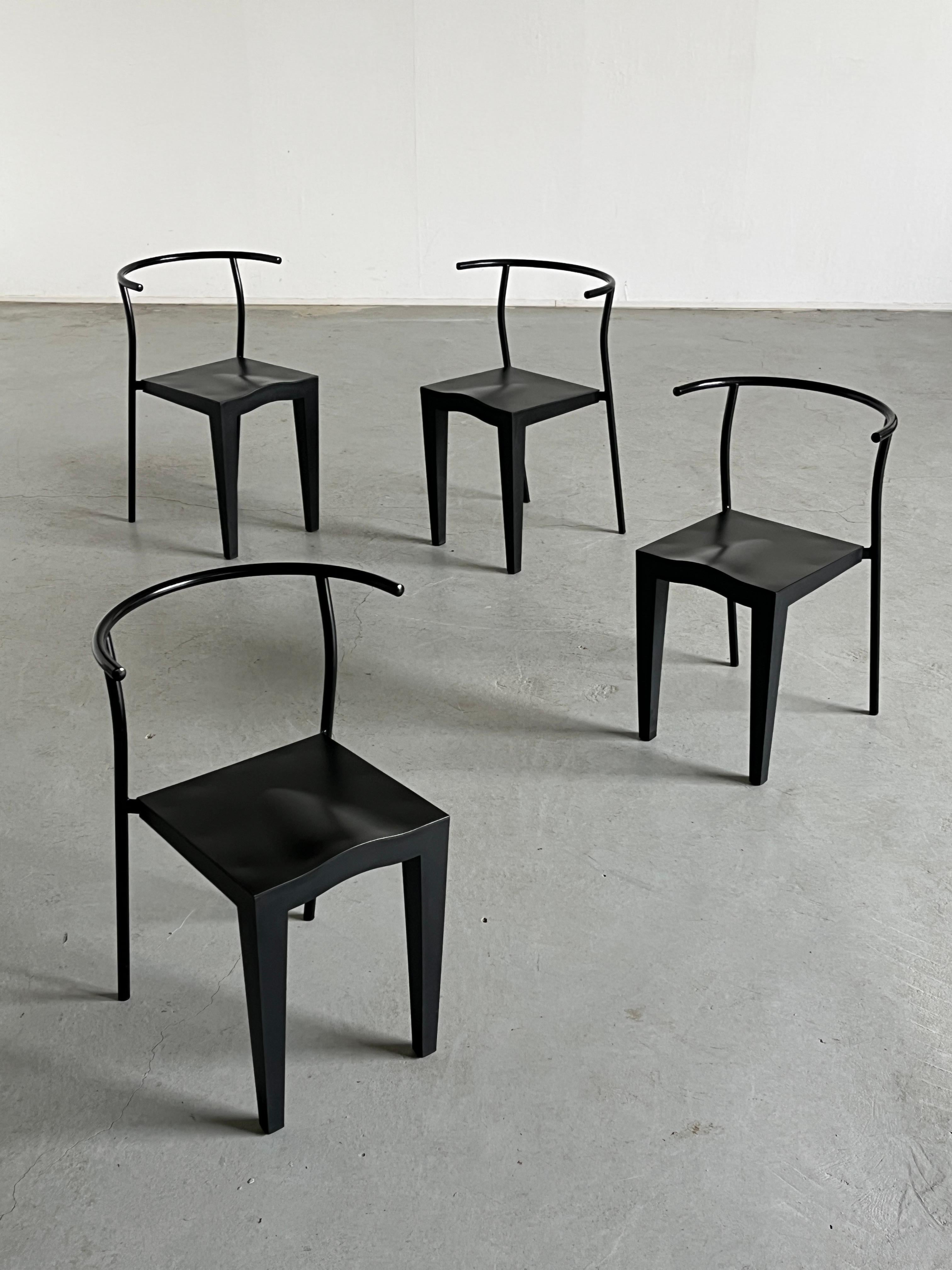 Postmoderne Ensemble de 4 chaises empilables postmodernes Dr. Glob de Philippe Starck pour Kartell en vente