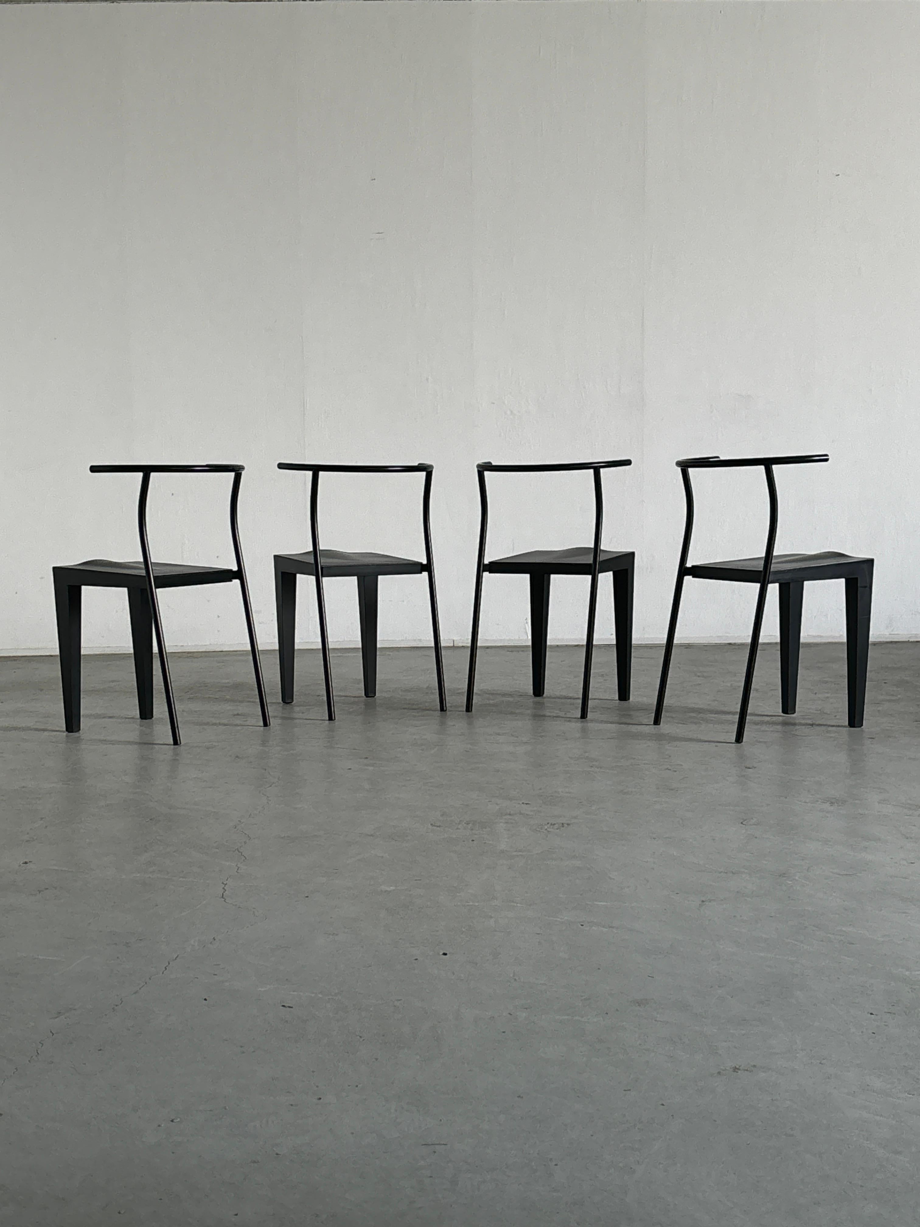 Ensemble de 4 chaises empilables postmodernes Dr. Glob de Philippe Starck pour Kartell Bon état - En vente à Zagreb, HR