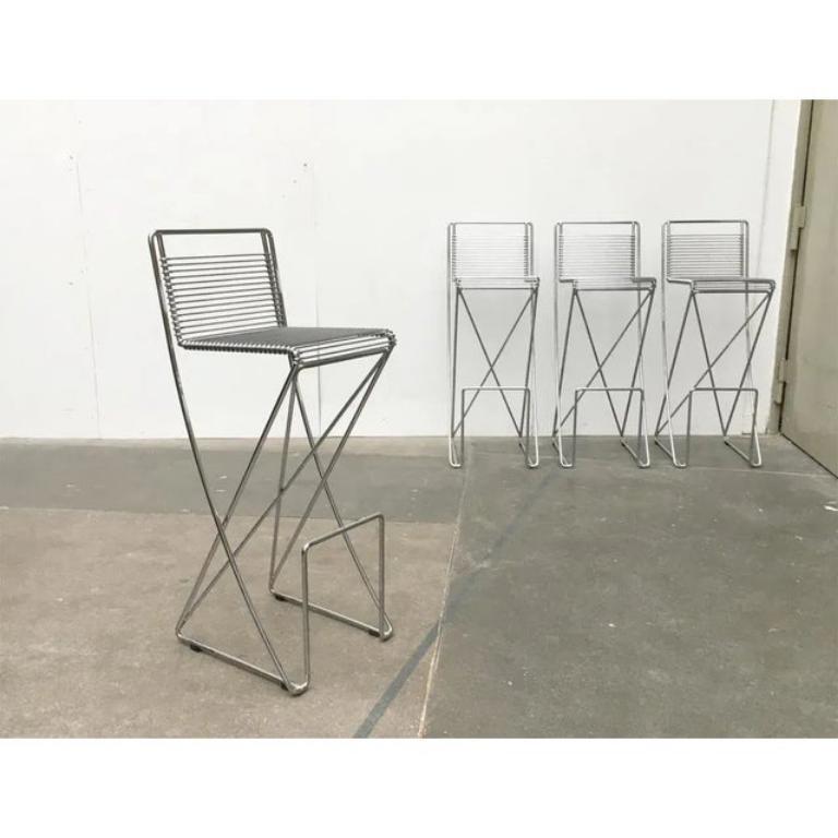 Juego de 4 taburetes de bar alemanes postmodernos Kreuzschwinger de Till Behrens, años 80 en venta 1