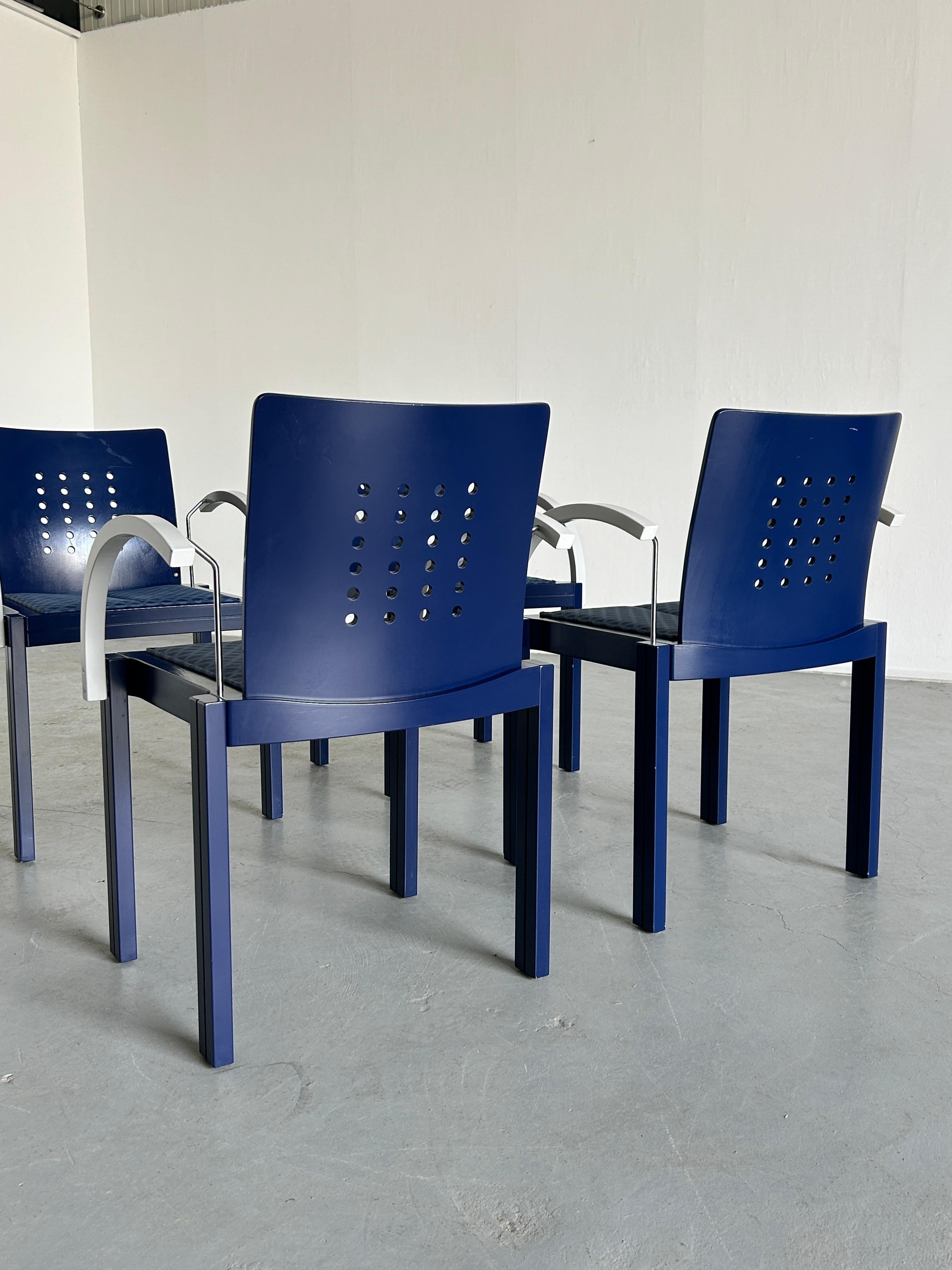 Set of 4 Postmodern Memphis Era Thonet Vienna Stackable Dining Chairs, 90s For Sale 4