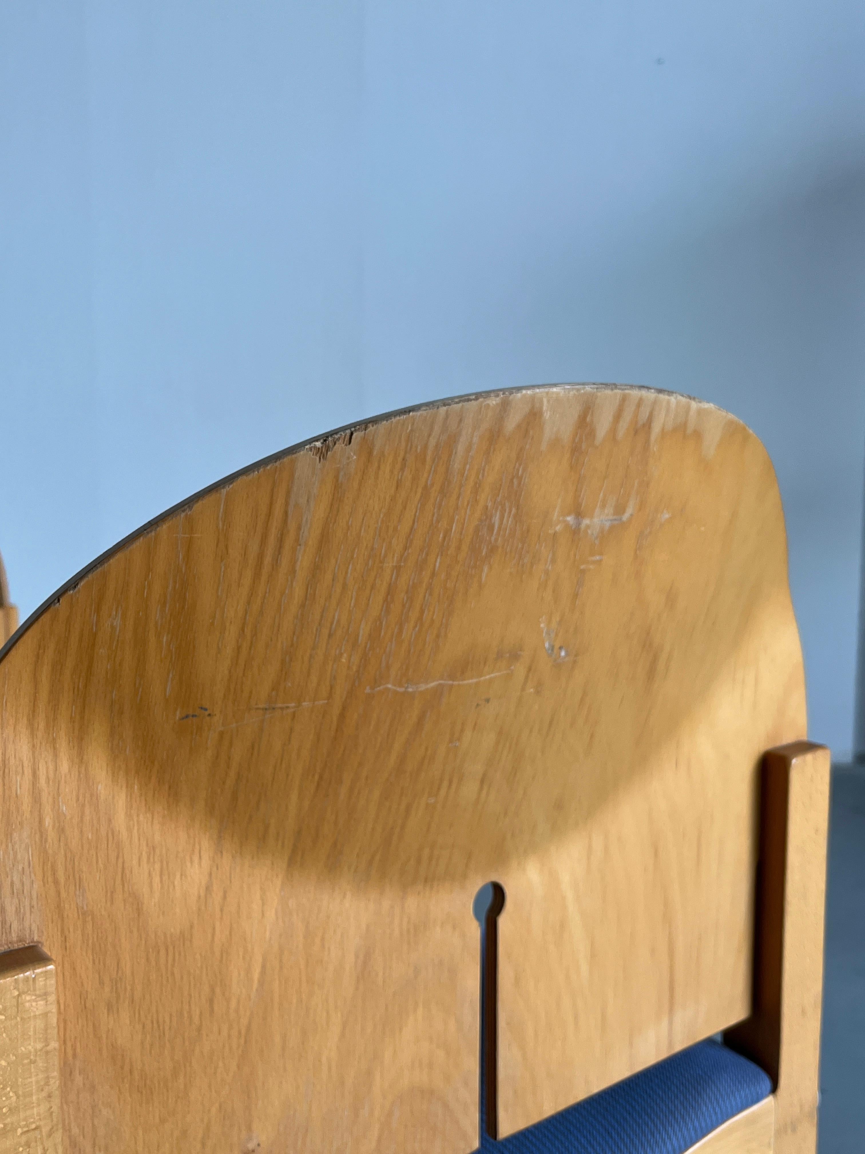 Ensemble de 4 chaises de salle à manger postmodernes sculpturales en bois par Arno Votteler, années 1980 7