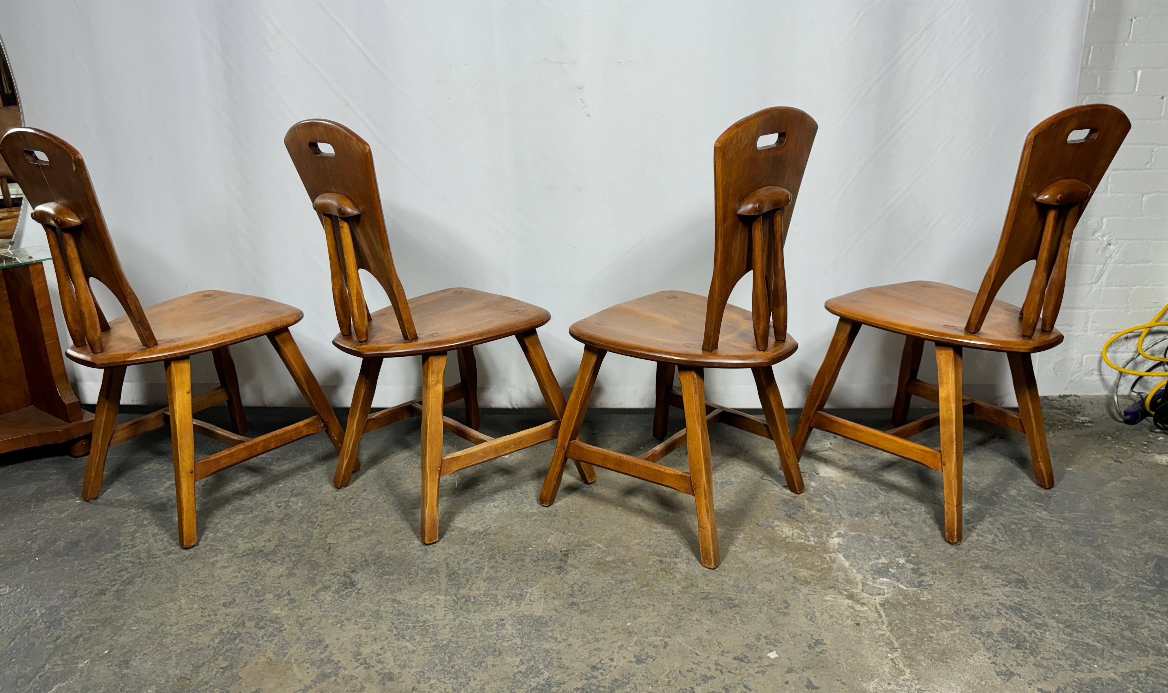 Mid-20th Century Set of 4 Rustic Rustic Dining Chairs in Hard Rock Maple Circa 1950s SIKES For Sale