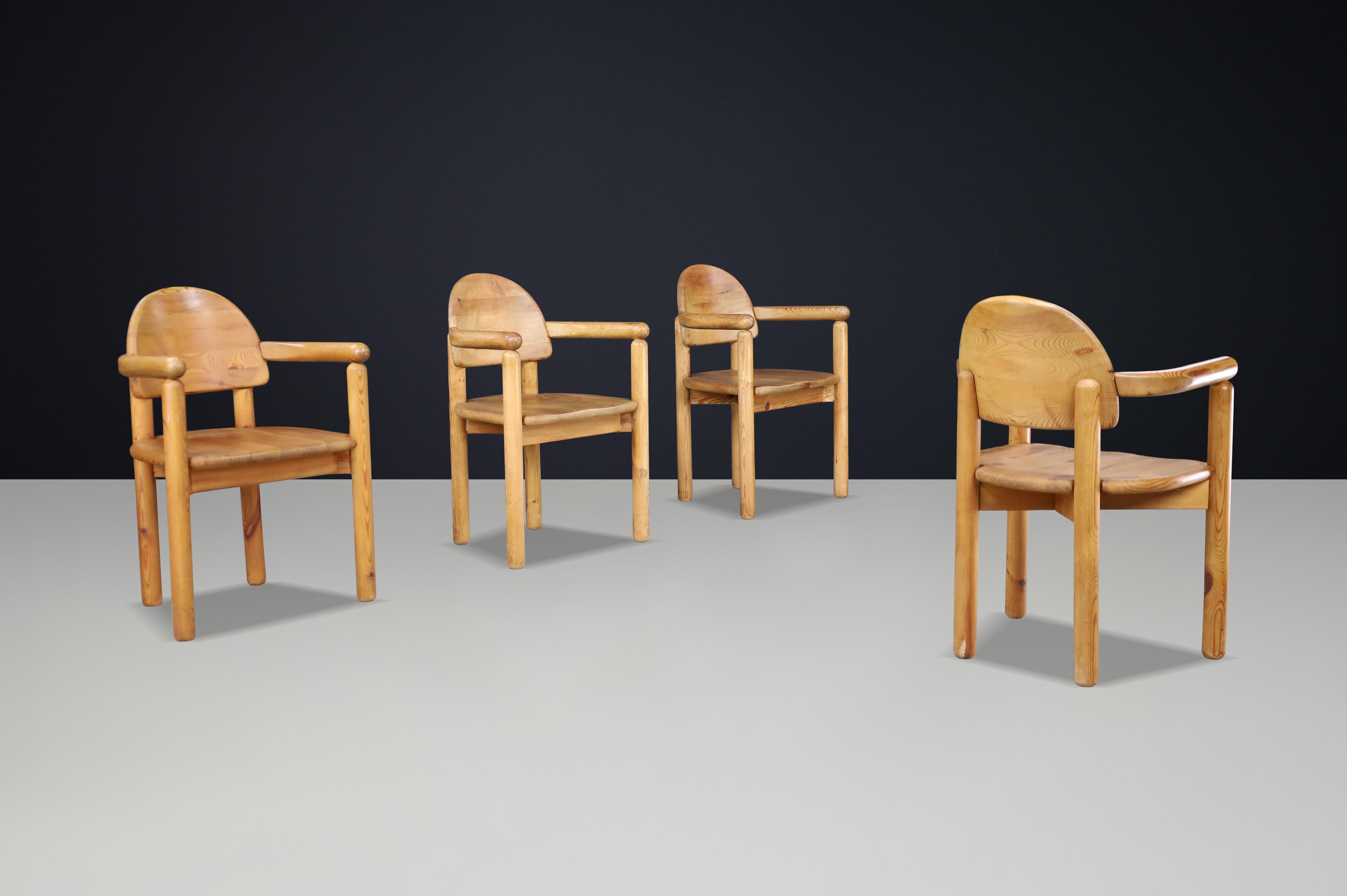 Danese Set di 4 poltrone in pino Rainer Daumiller, Danimarca, anni '70 in vendita