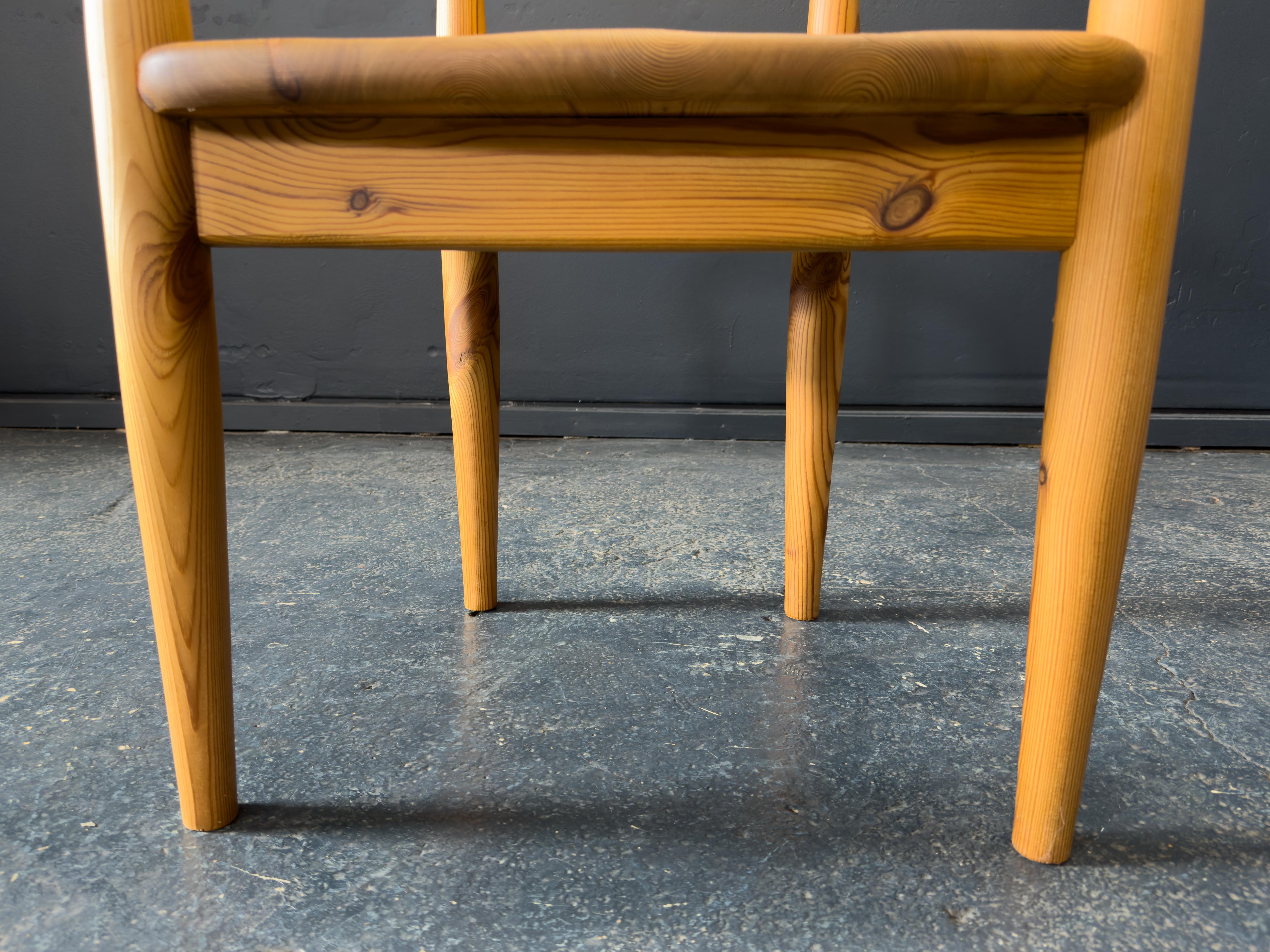 Ensemble de 4 chaises de salle à manger Rainer Daumiller en pin massif en vente 7