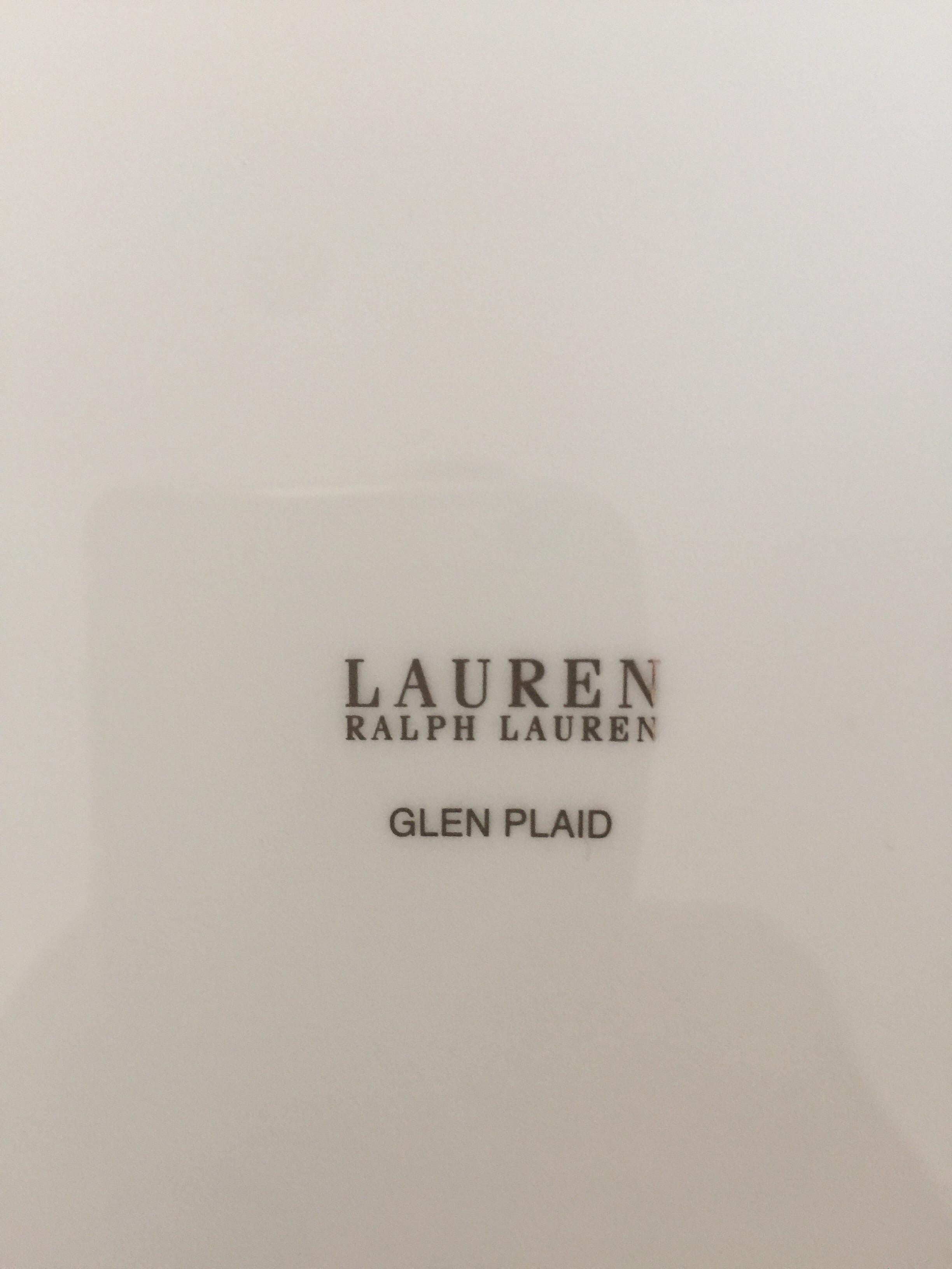 Set of 4 Ralph Lauren Glen Plaid Porcelain Place Settings 2