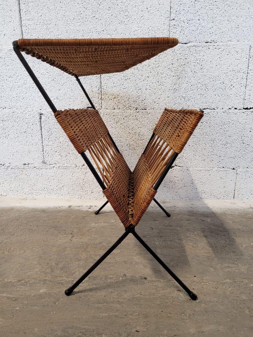 Français Ensemble de 4 tabourets et porte-revues Raoul Guys, édition Airborne 1950