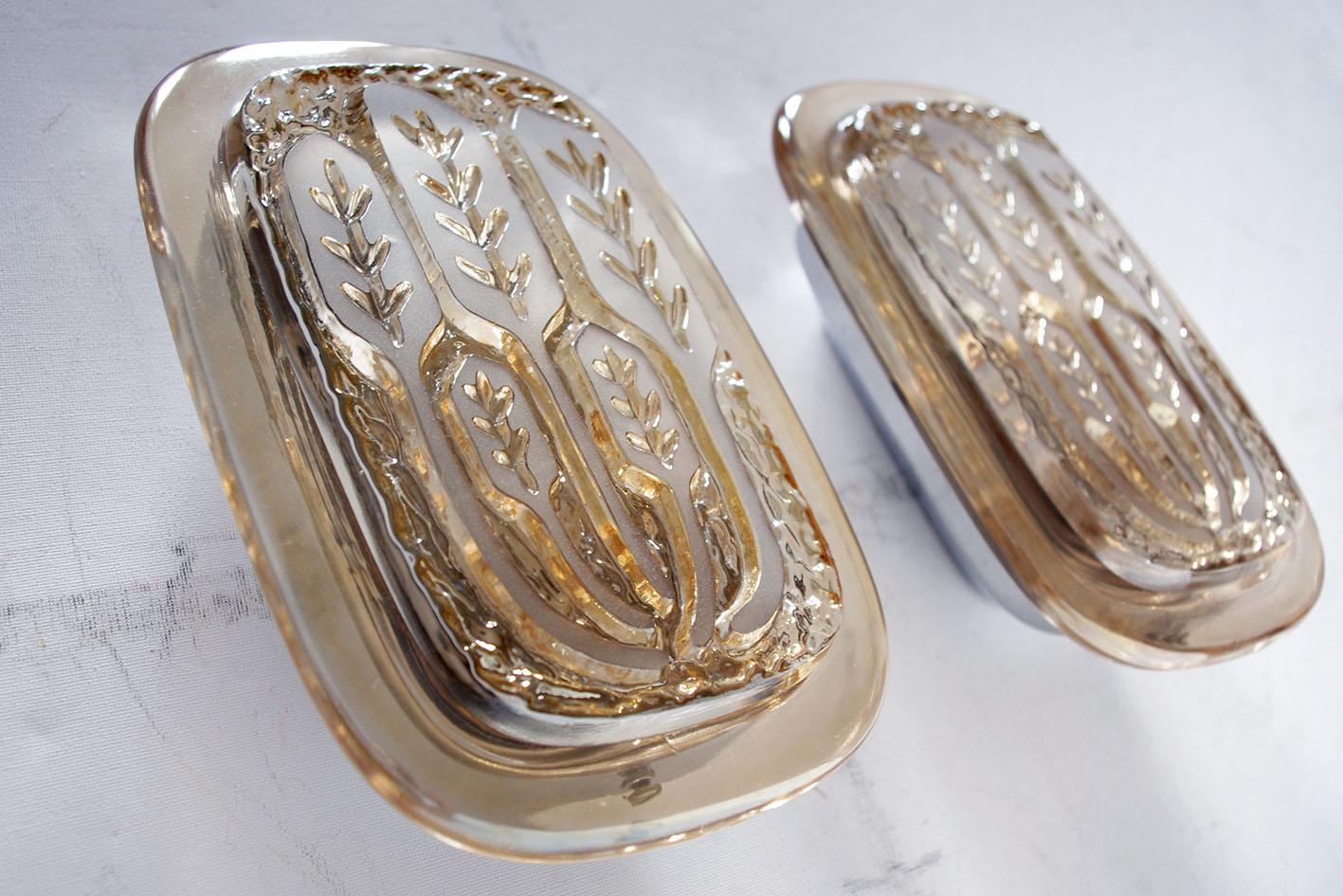 Set von 4 seltenen und dekorativen deutschen Vintage-Wandleuchtern aus Glas im Vintage-Stil (Deutsch) im Angebot