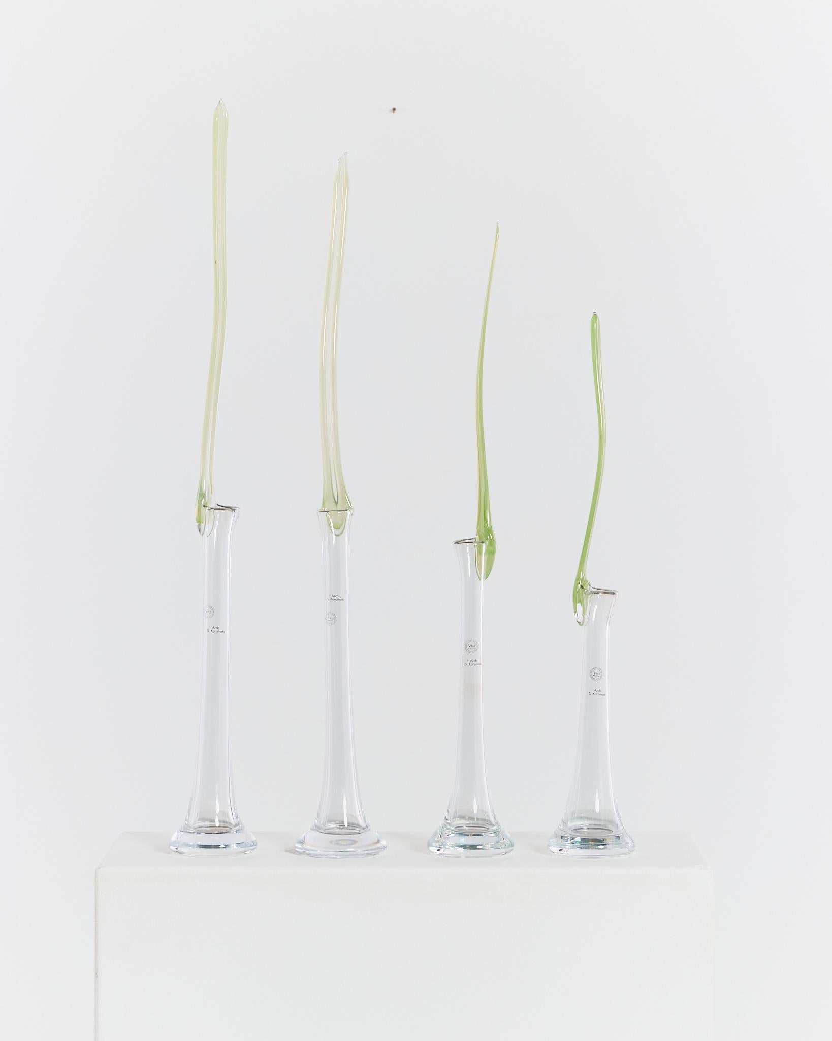 Set di 4 rari vasi in vetro soffiato a mano Soliflores ikebana di Shiro Kuramata in vendita 3