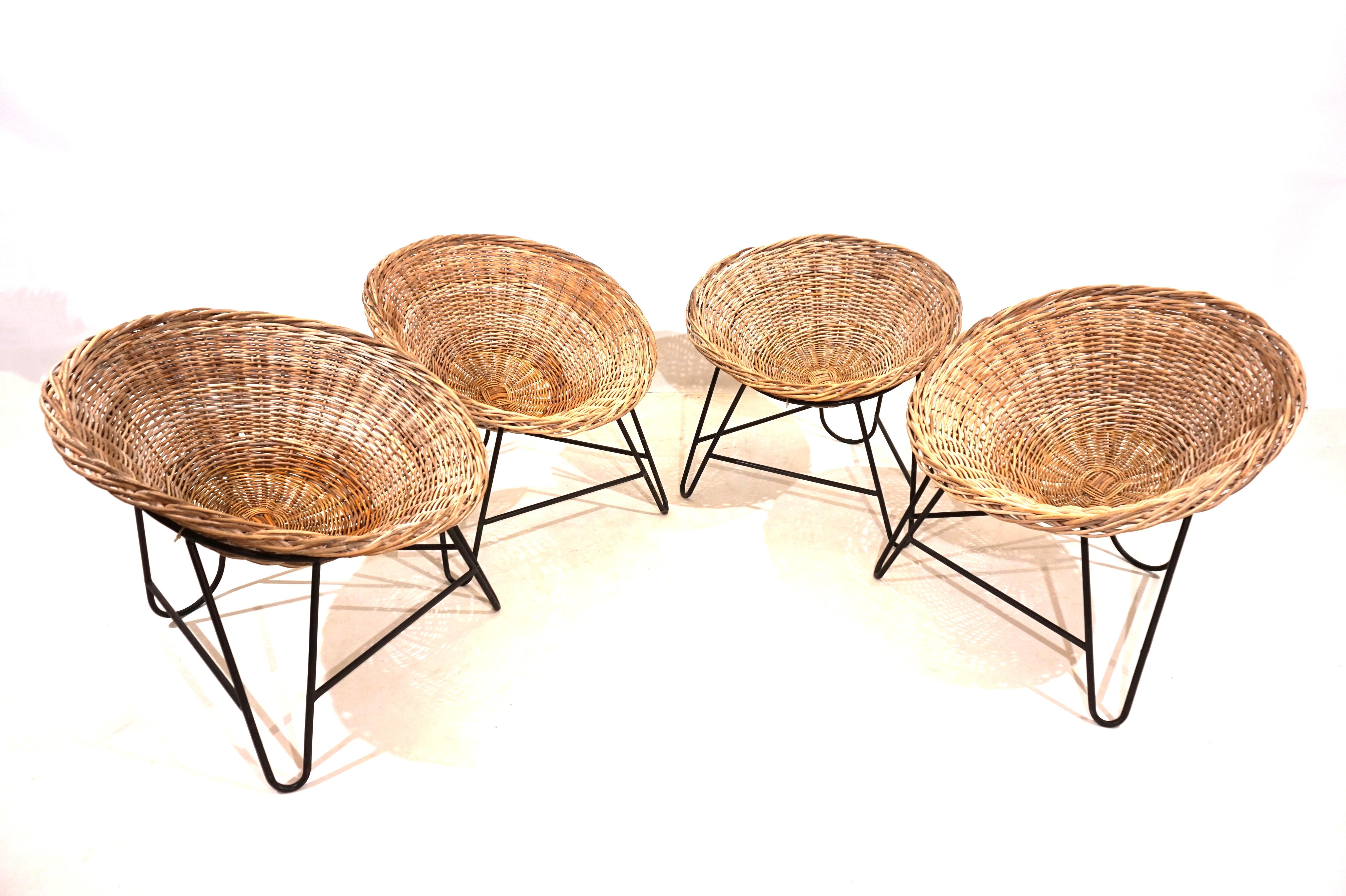 Ensemble de 4 chaises pods en rotin 60s en vente 4