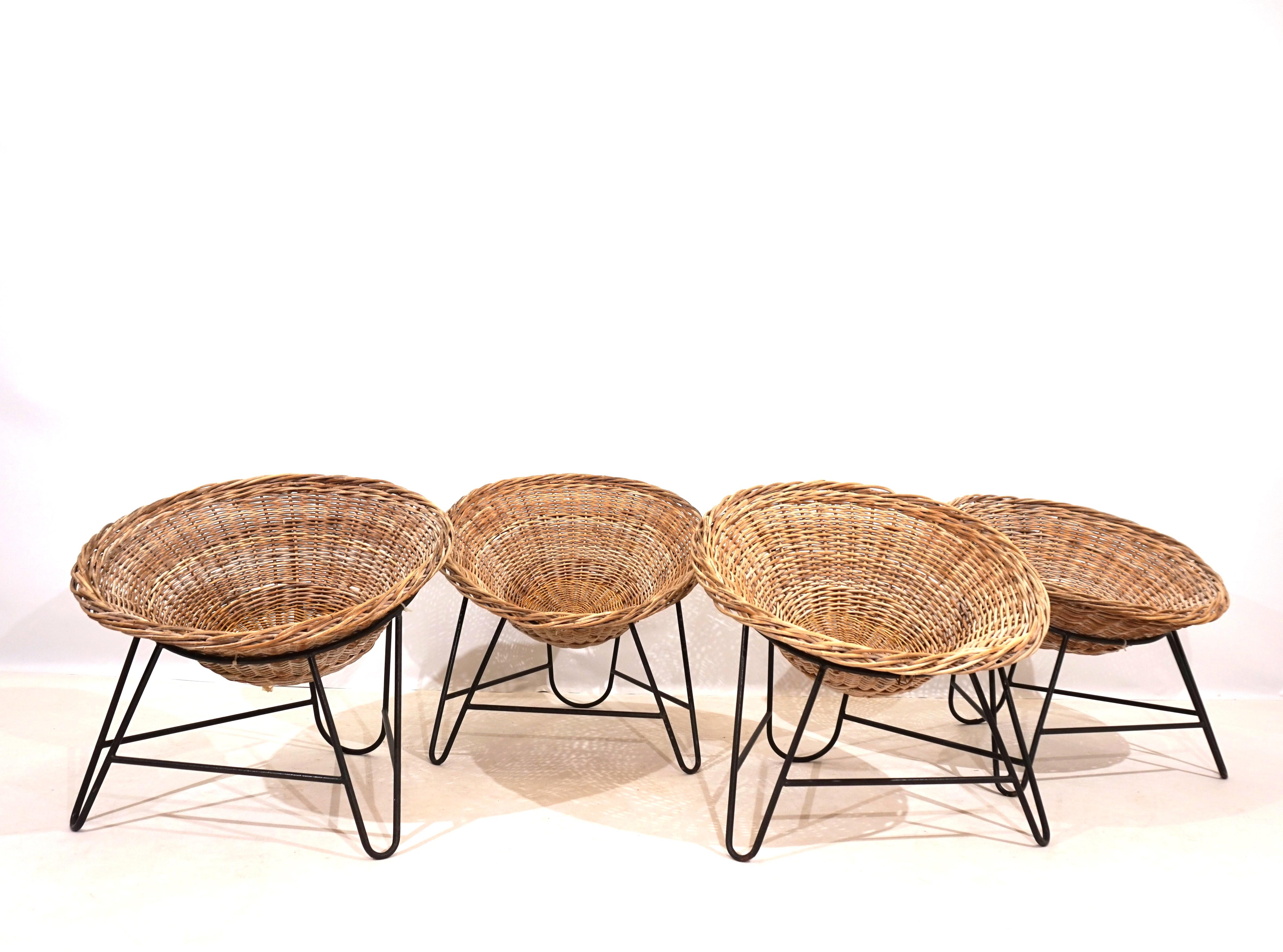 Ensemble de 4 chaises pods en rotin 60s en vente 5