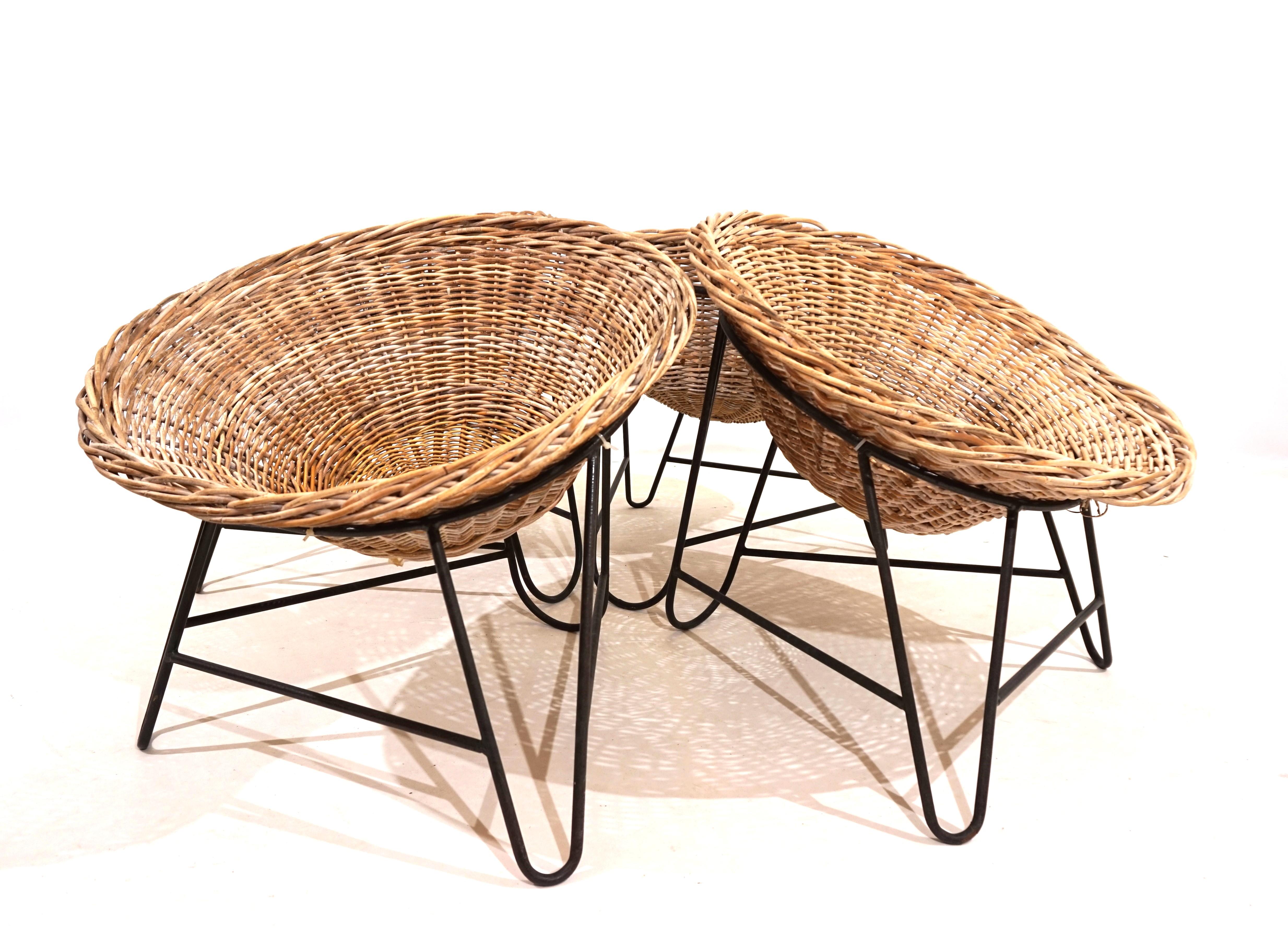 Rattan Set of 4 rattan pod chairs 60s For Sale