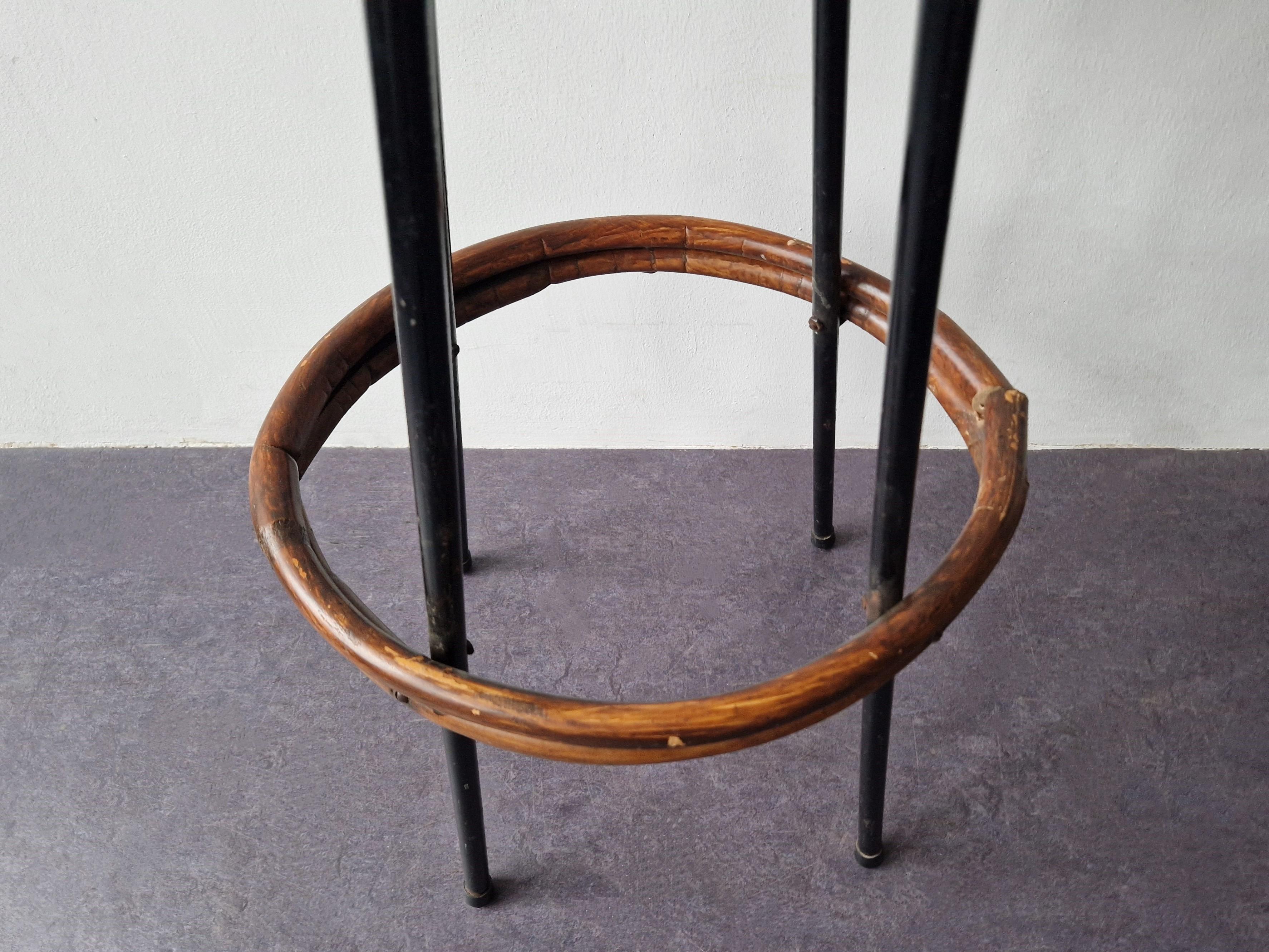 Mid-20th Century Set of 4 rattan stools for Rohé Noordwolde, The Netherlands 1960's
