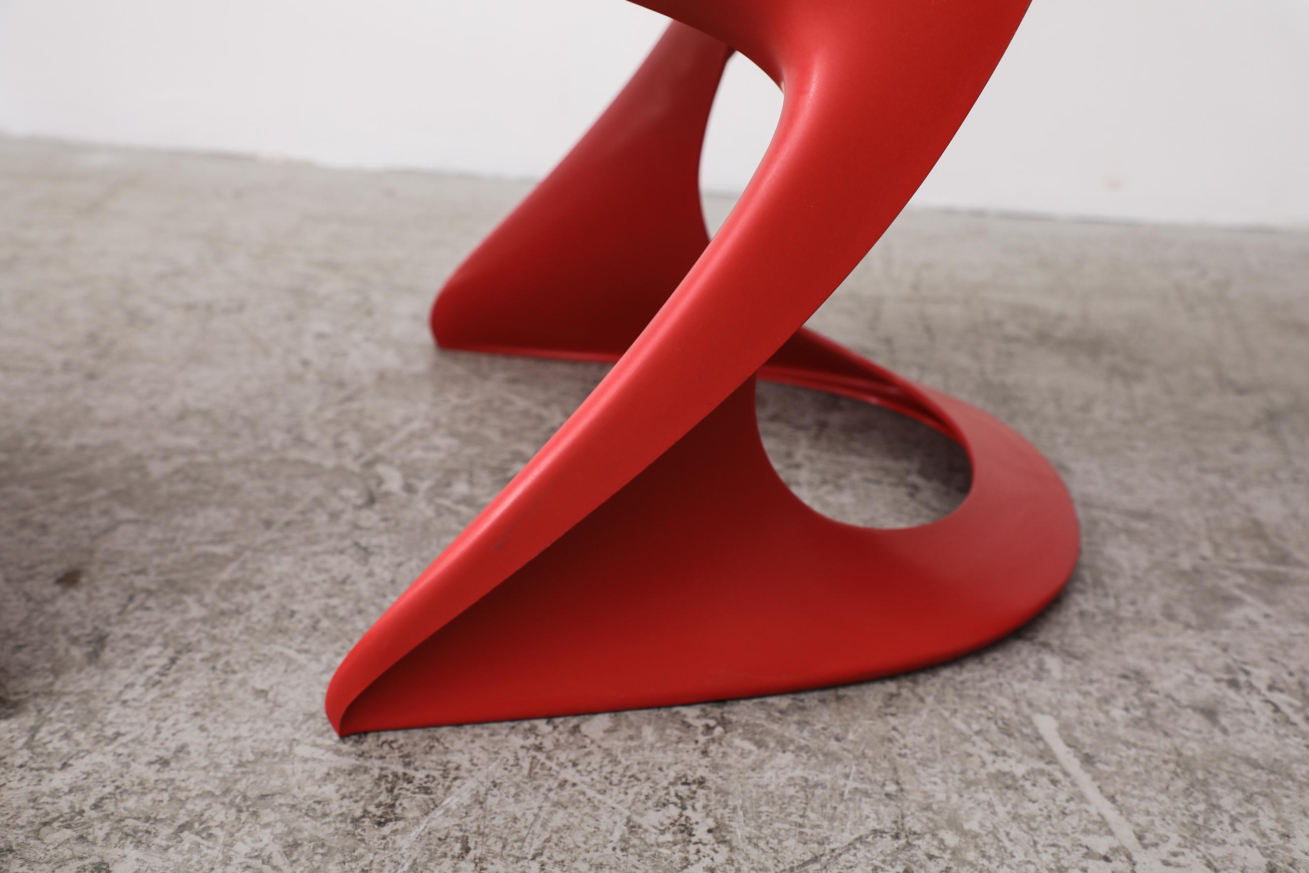 Ensemble de 4 chaises Casalino rouges empilables de l'ère spatiale pour enfants par Alexander Begge en vente 6