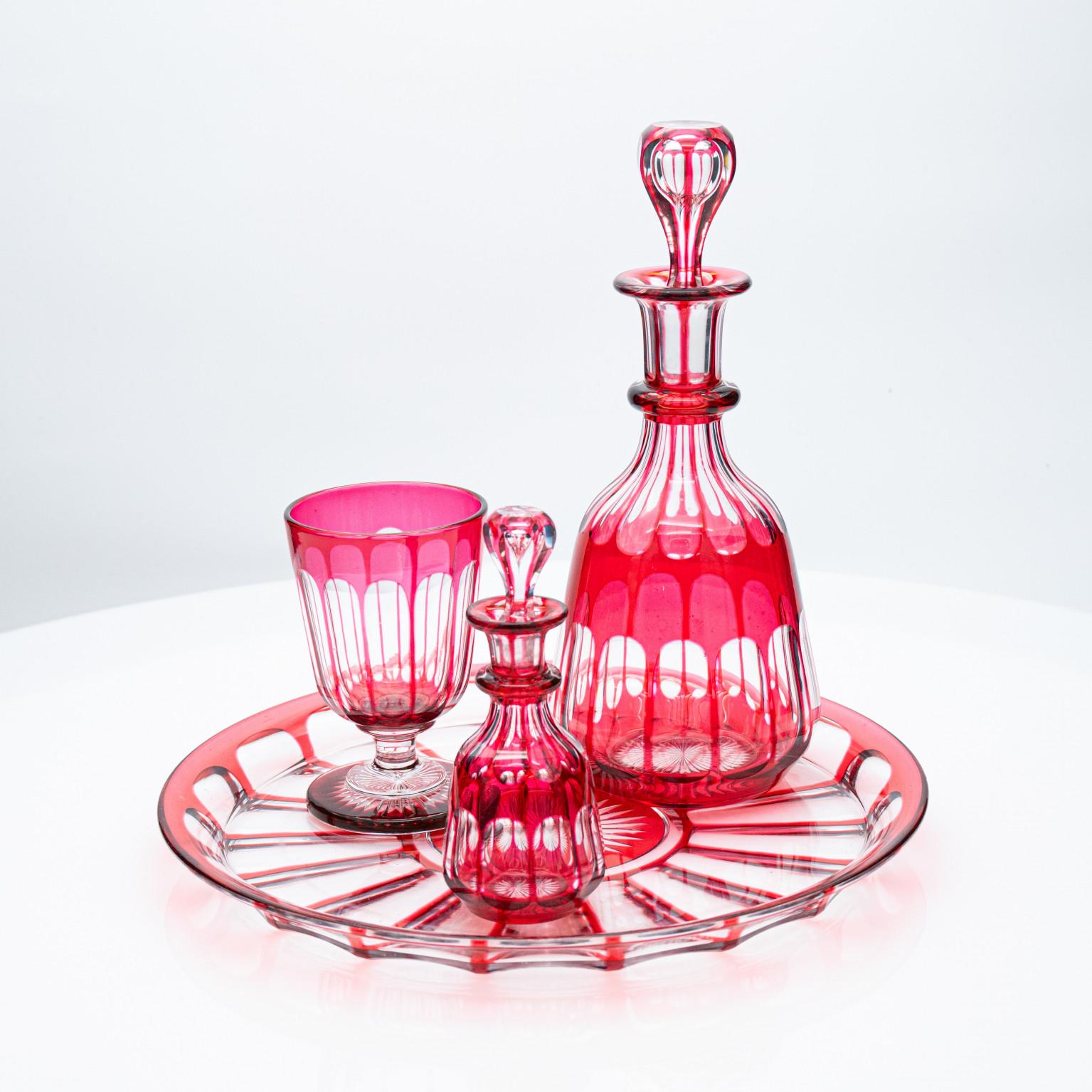 Art Deco Set of 4 Red Overlay Crystal items, Czech Republic, 1930 For Sale