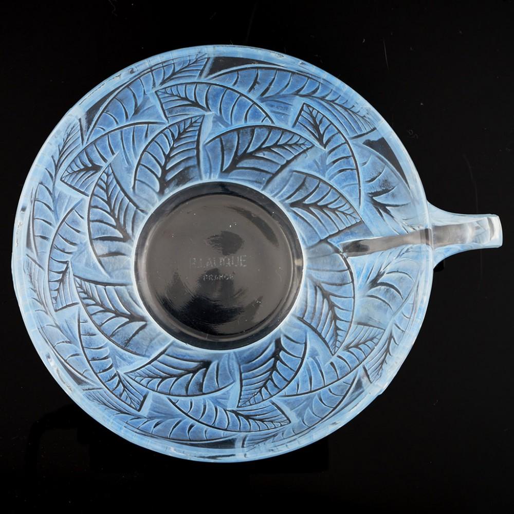 Set of 4 Rene Lalique Blue Stained Ormeaux Pattern Tasse a Glace, Designed 1931 In Good Condition For Sale In Tunbridge Wells, GB