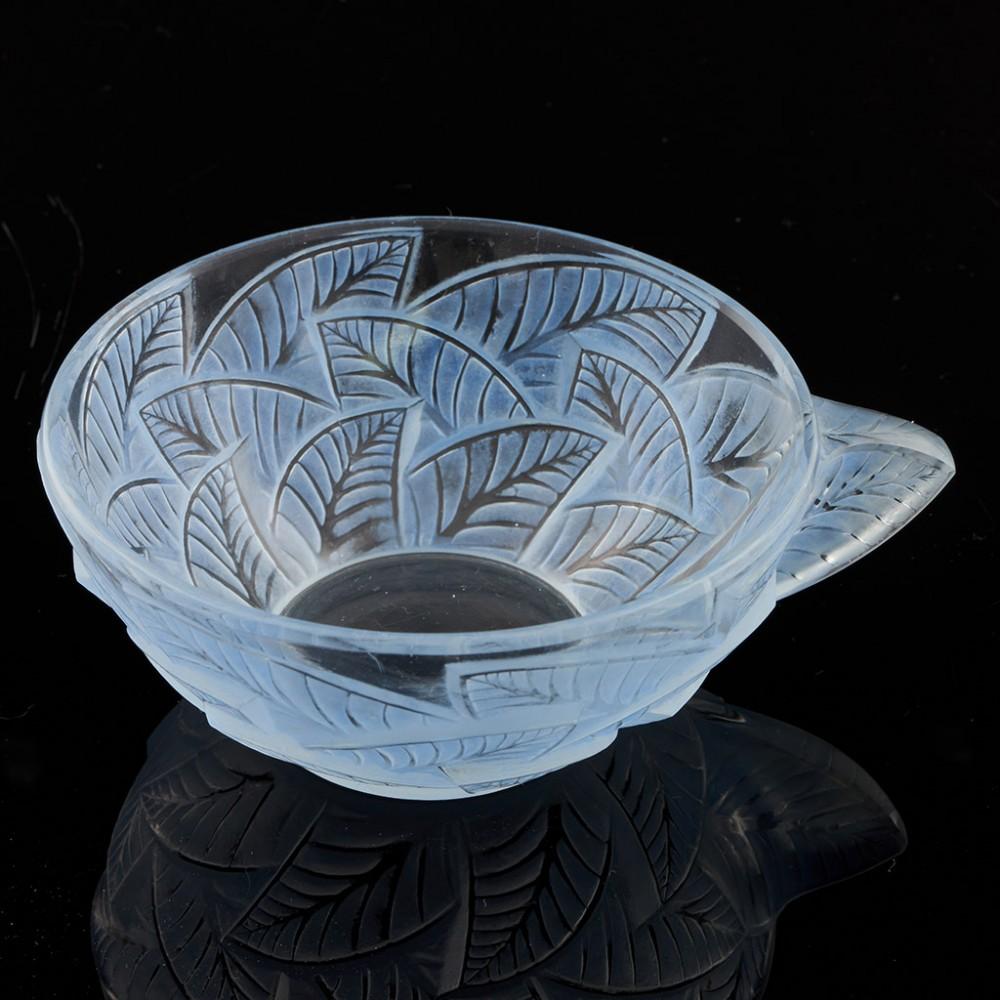 Glass Set of 4 Rene Lalique Blue Stained Ormeaux Pattern Tasse a Glace, Designed 1931 For Sale